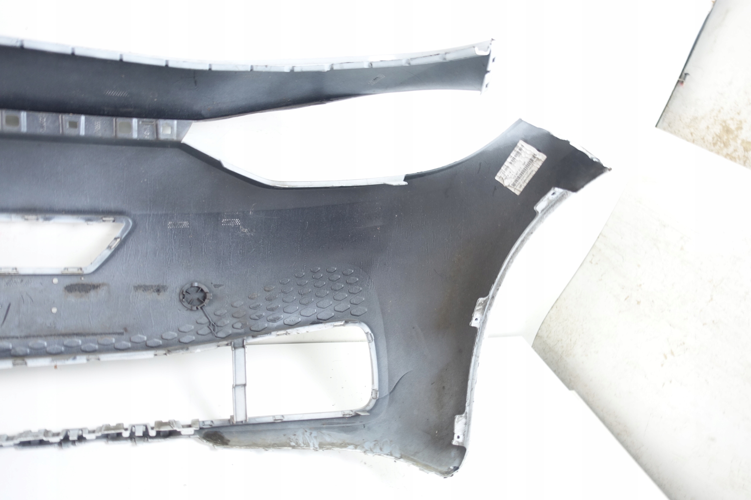 VW VOLKSWAGEN ID3 ID.3 bumper front front 10A807221