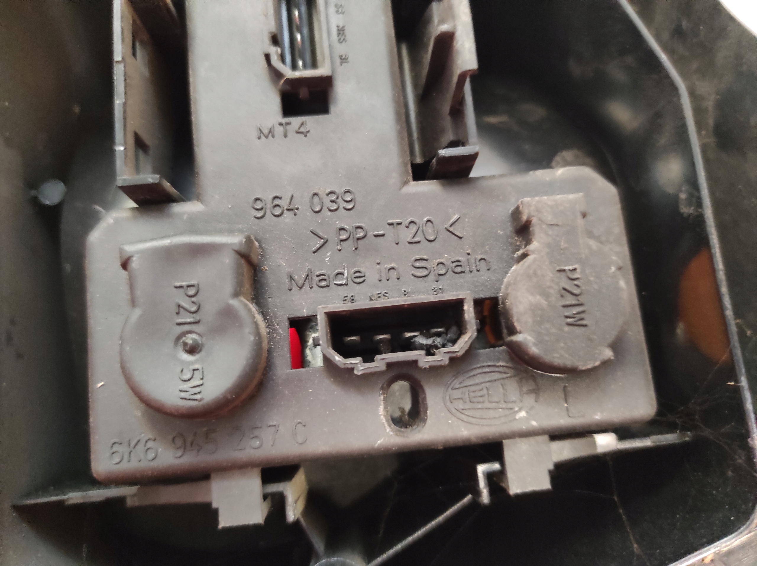Seat Ibiza and FL light rear part left