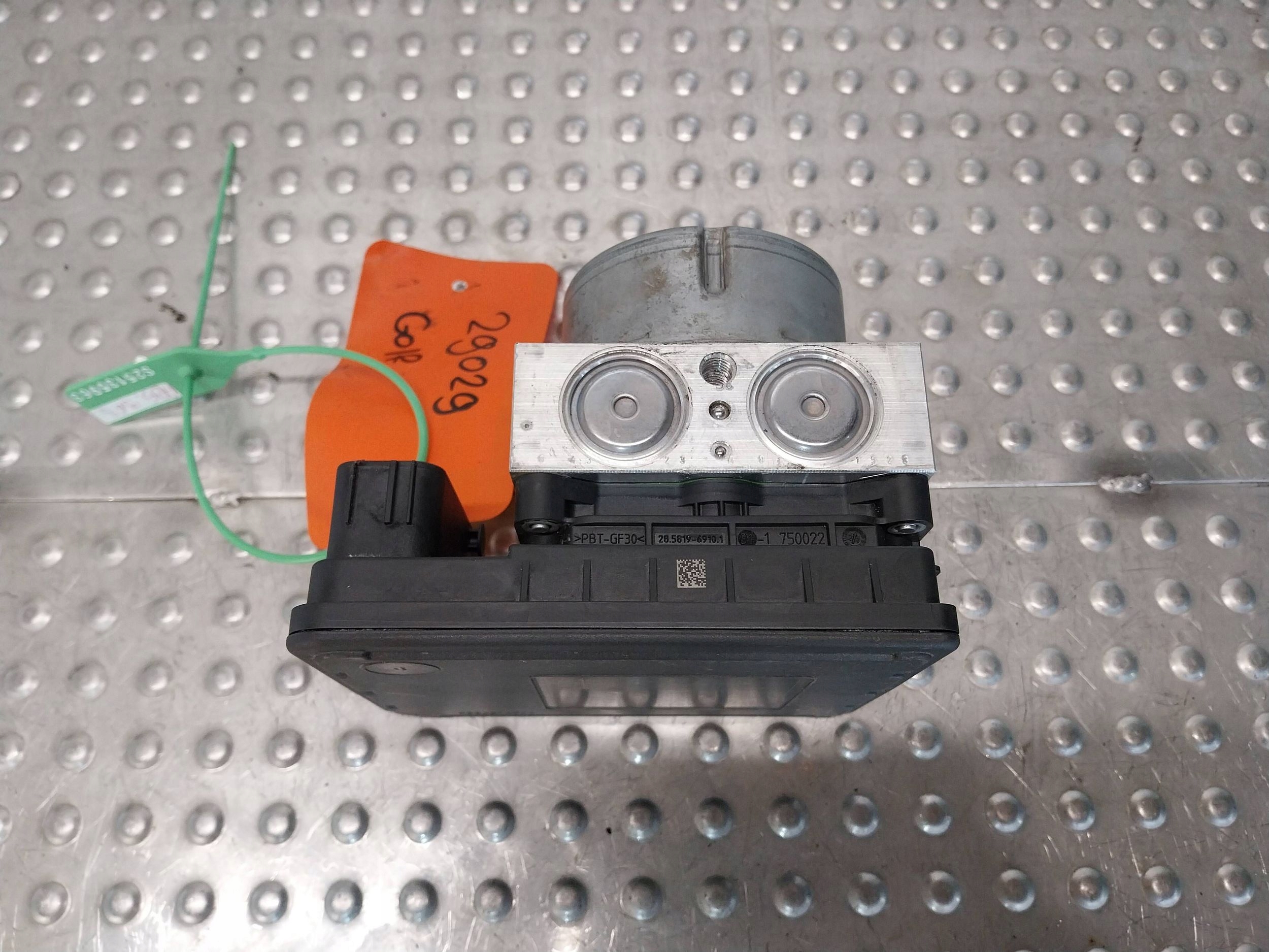pump control unit ABS 5WA614517BJ SEAT LEON IV GOLF VIII A3 8Y OCTAVIA IV