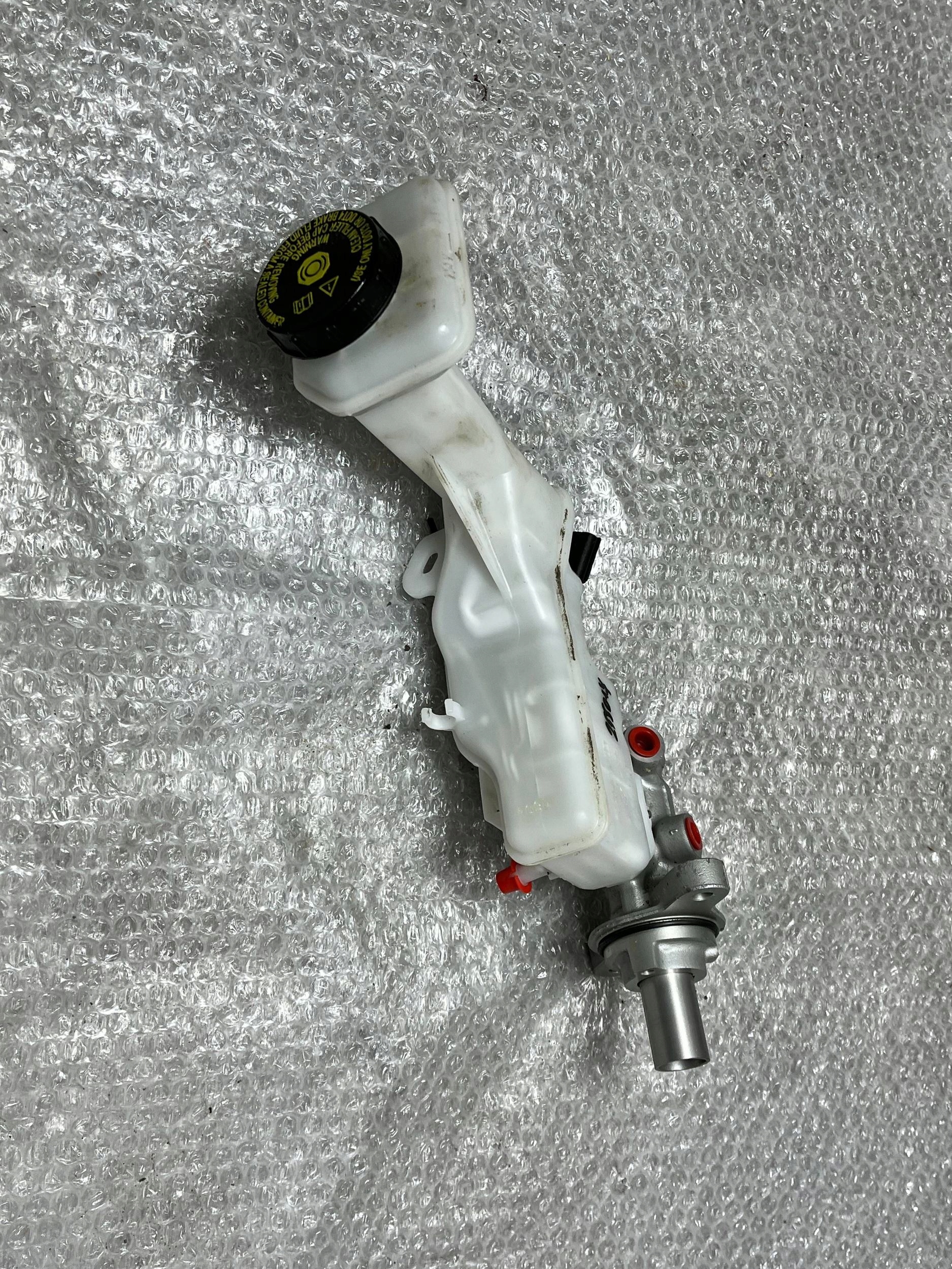 servo bremsen + behälter Nissan Qashqai 460104EH0A