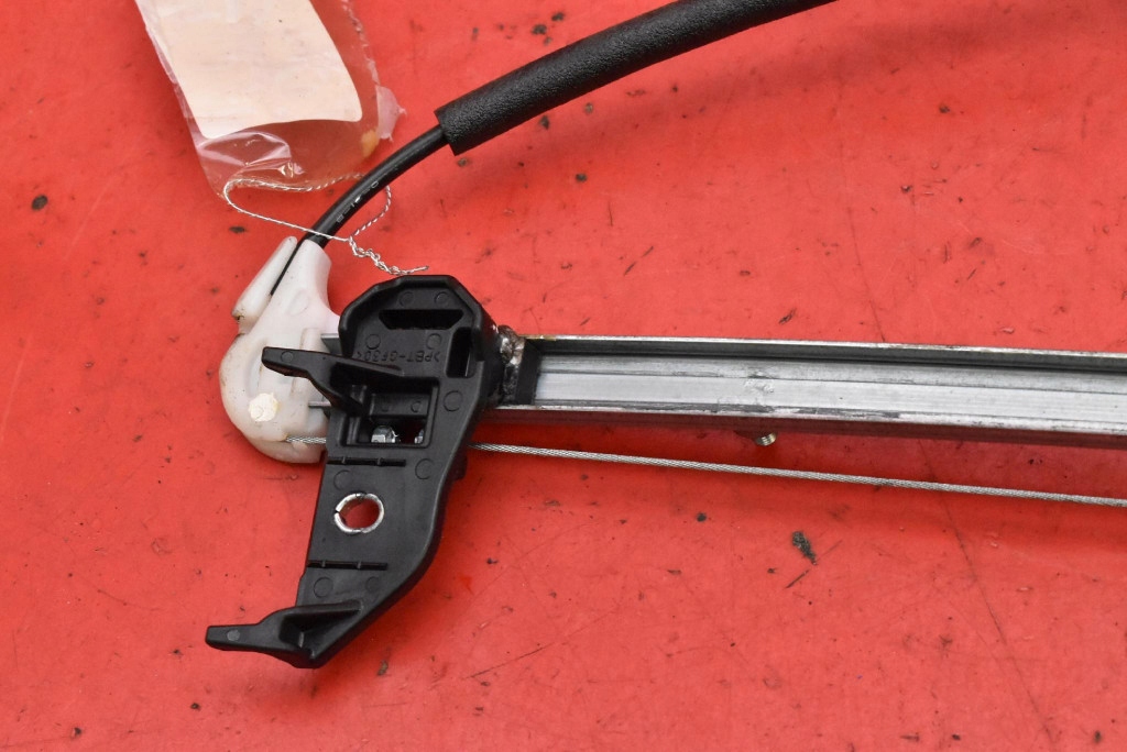 window regulator right rear part D6515858X MAZDA CX-5 1 and 12-17