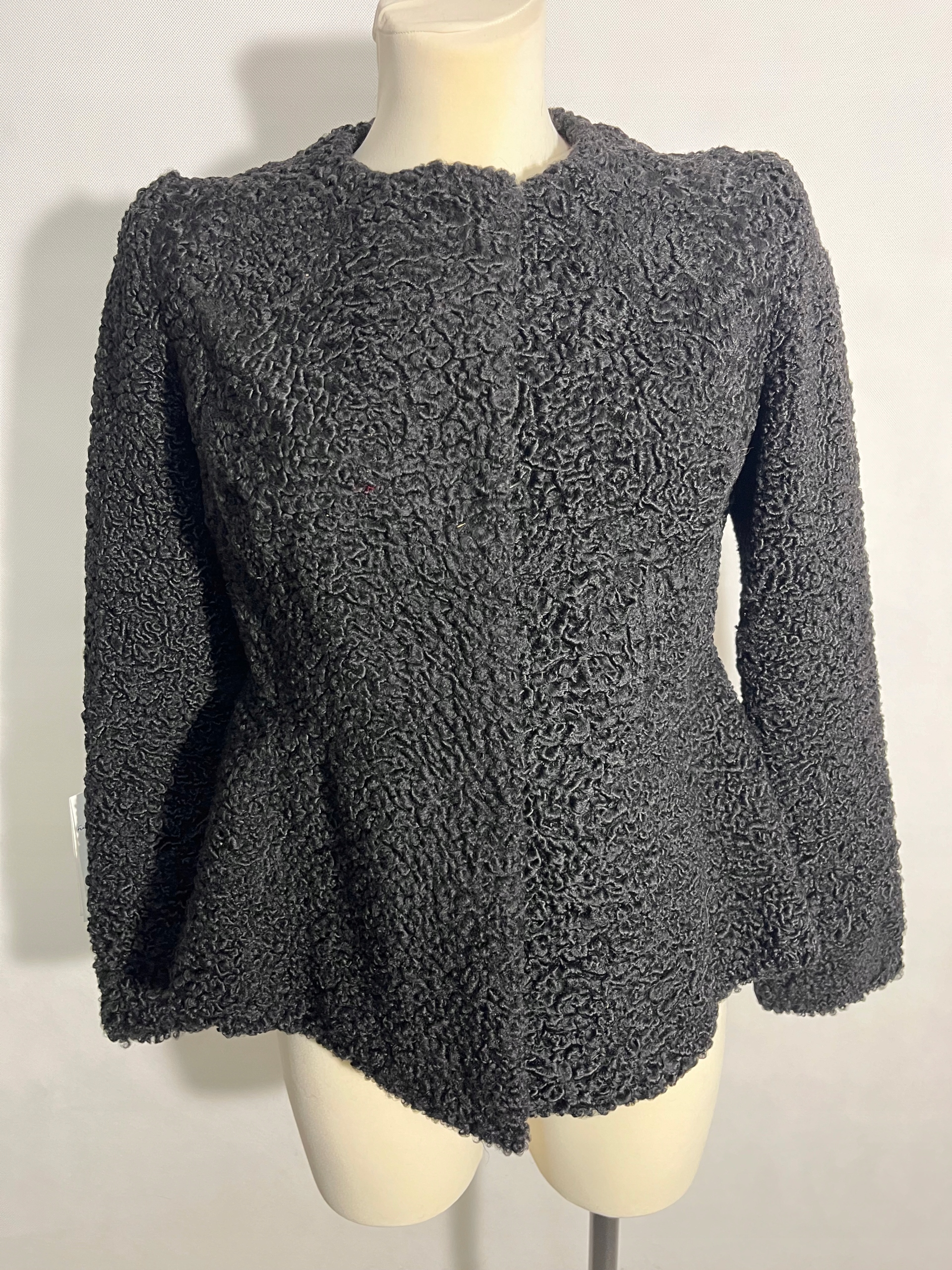 Futro Naturalne z Karakuł Karakuły M 133