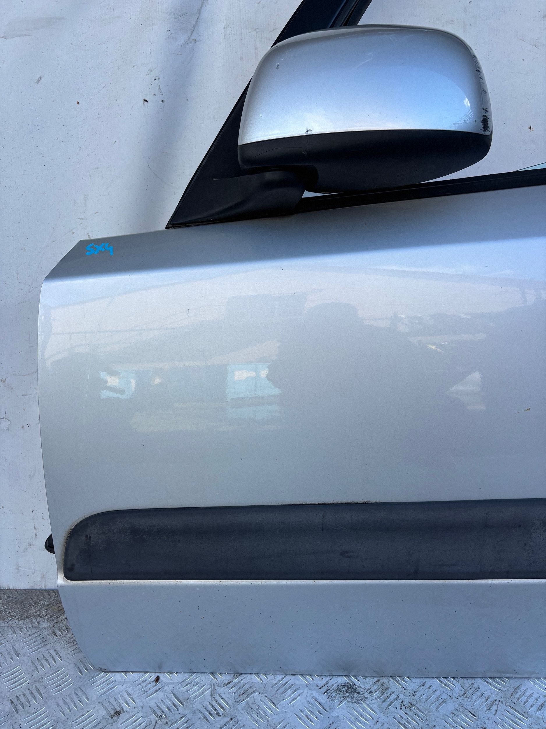 door front front left SUZUKI SX4