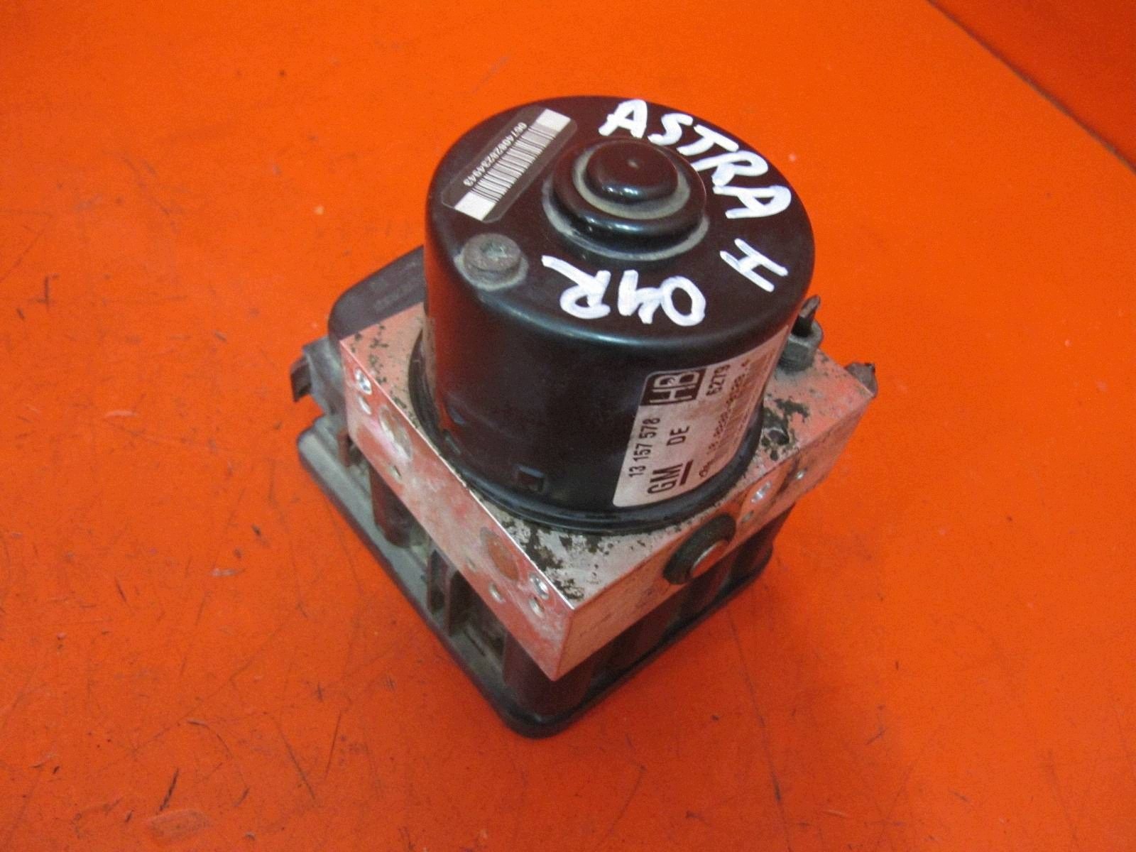 OPEL ASTRA H 3 III 04- ZAFIRA B servo frein unité de commande électronique uce ABS 13157578