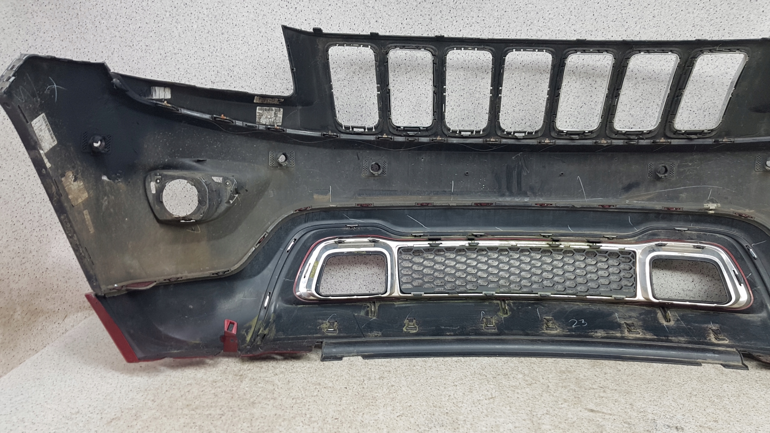 JEEP GRAND CHEROKEE WK2 2014 - bumper front 3596