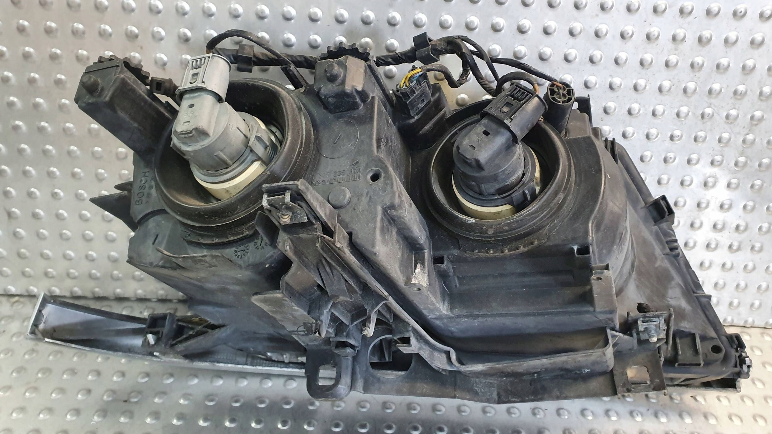 light front left BMW 3 E46 8361947 98