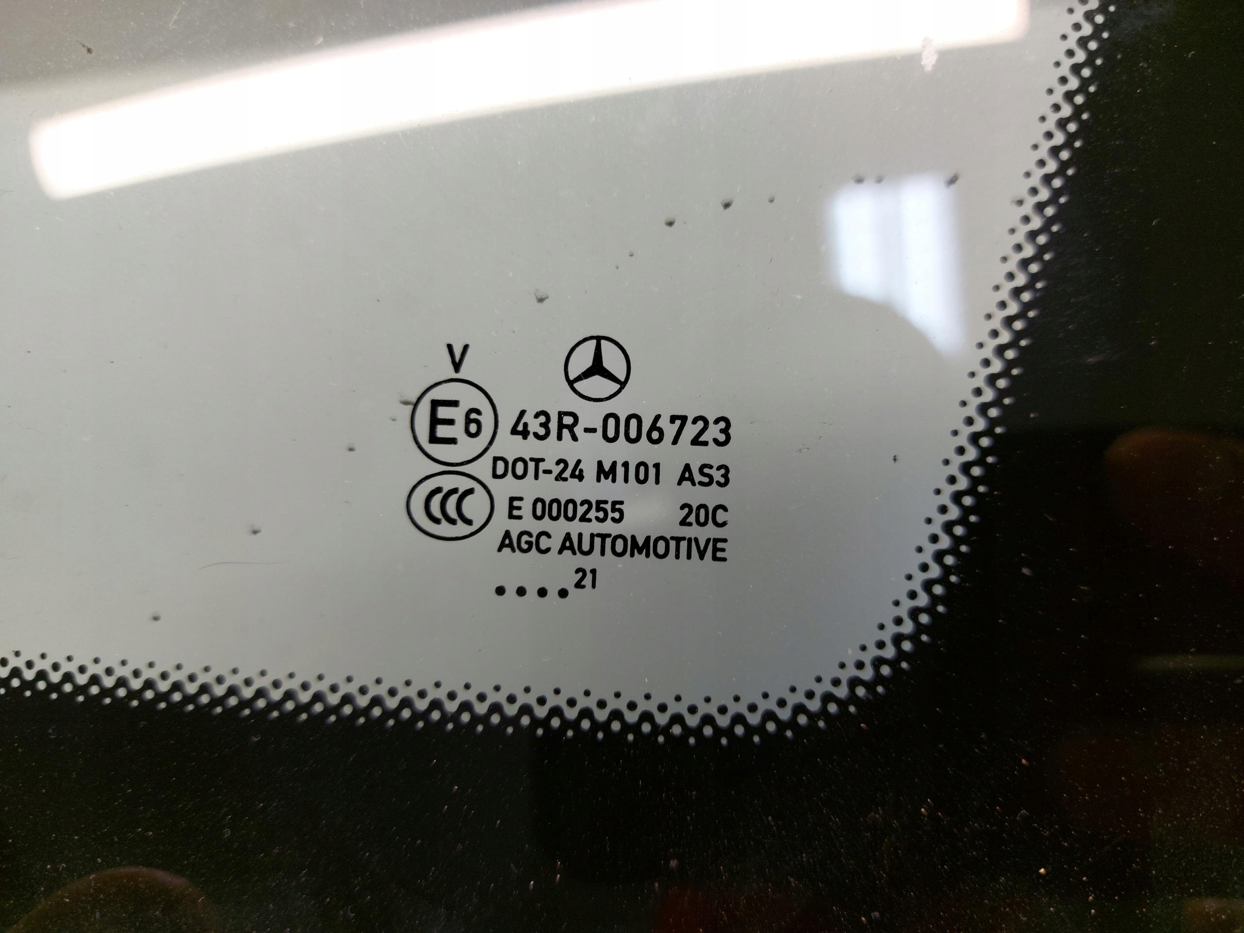 Mercedes GLA II H247 window bodywork right rear part