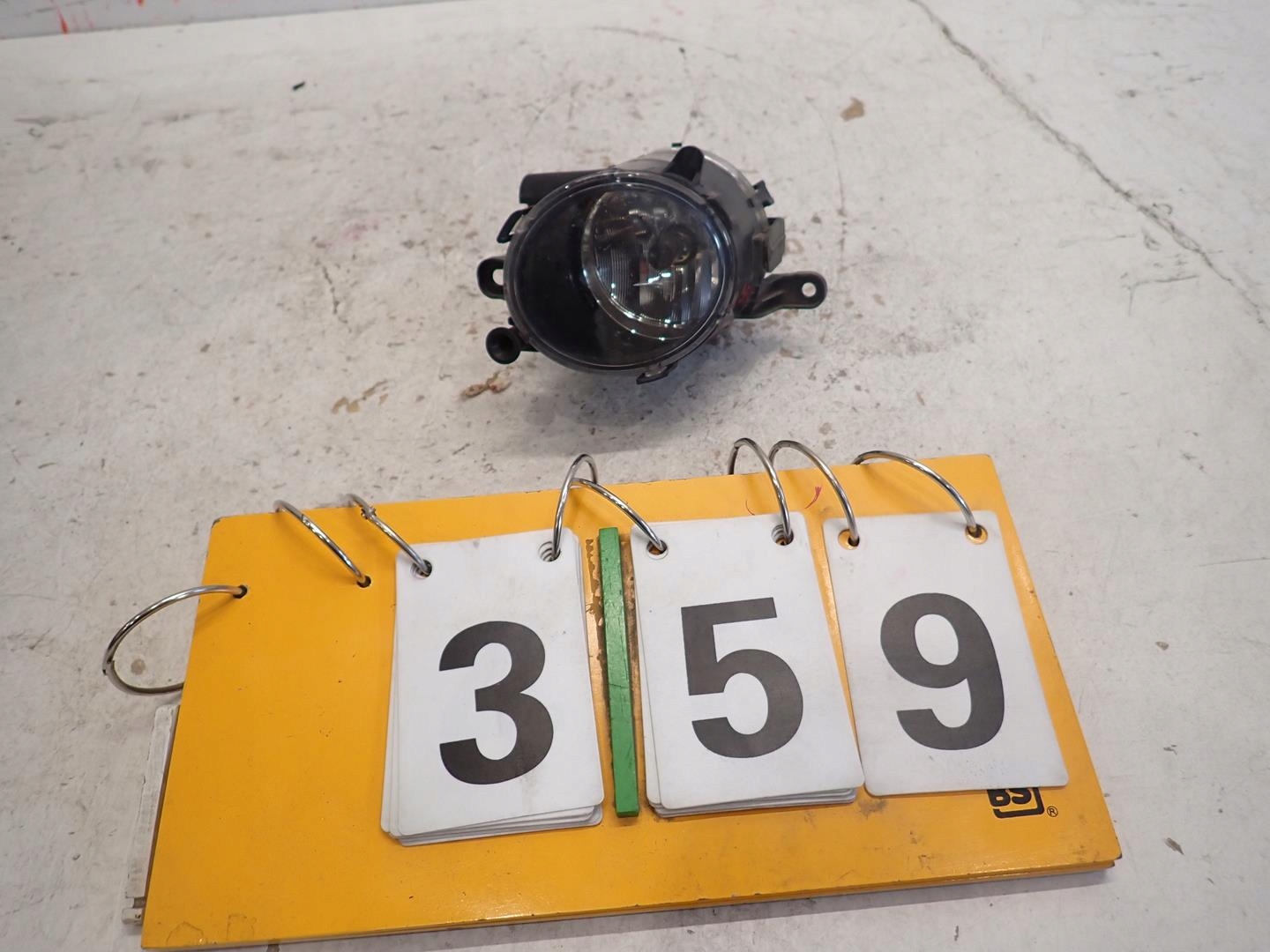 Nebelscheinwerfer links INSIGNIA A LIFT MERIVA B 22865974