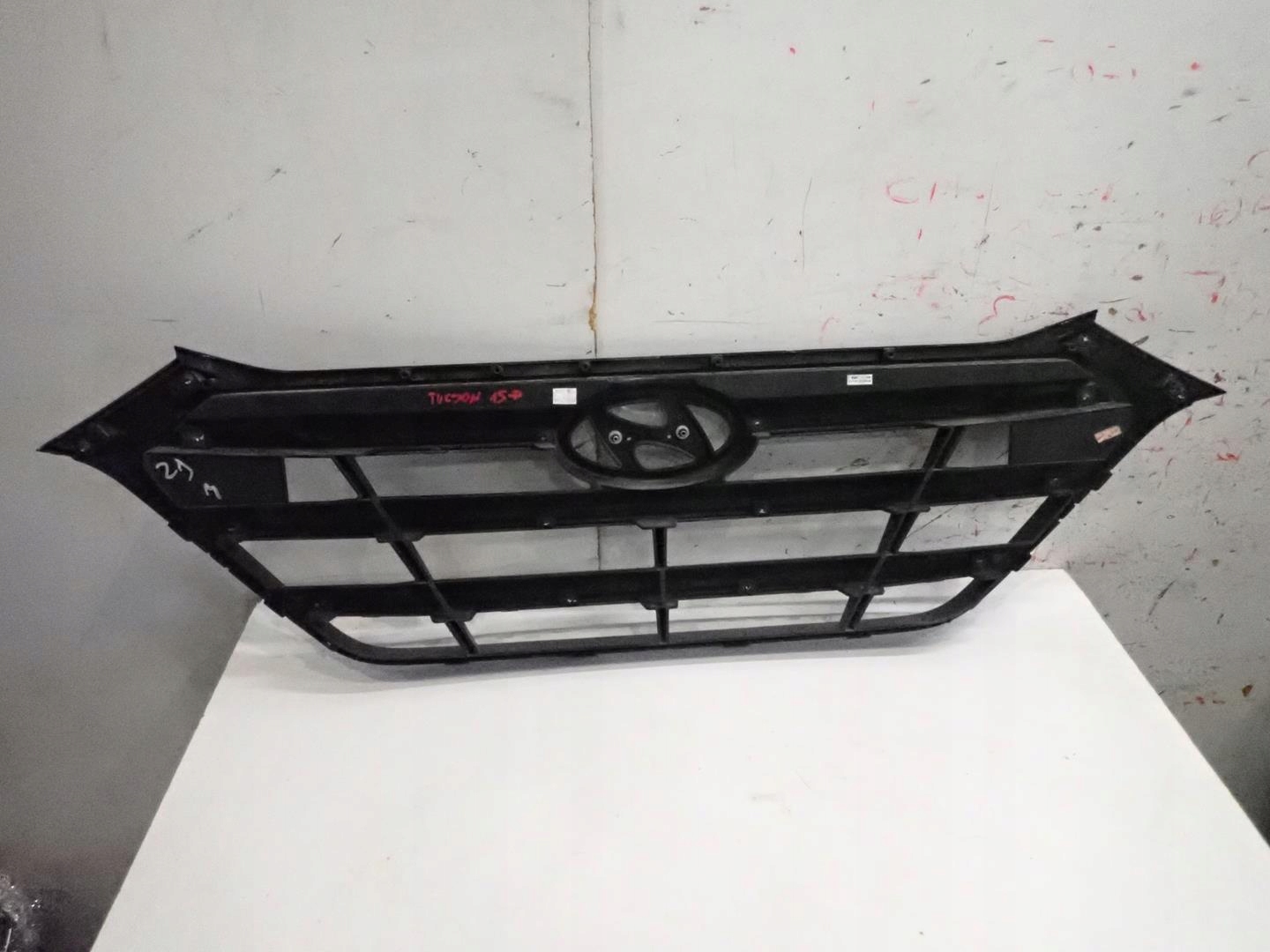 Grill HYUNDAI TUCSON III 2015- 86351-D7000