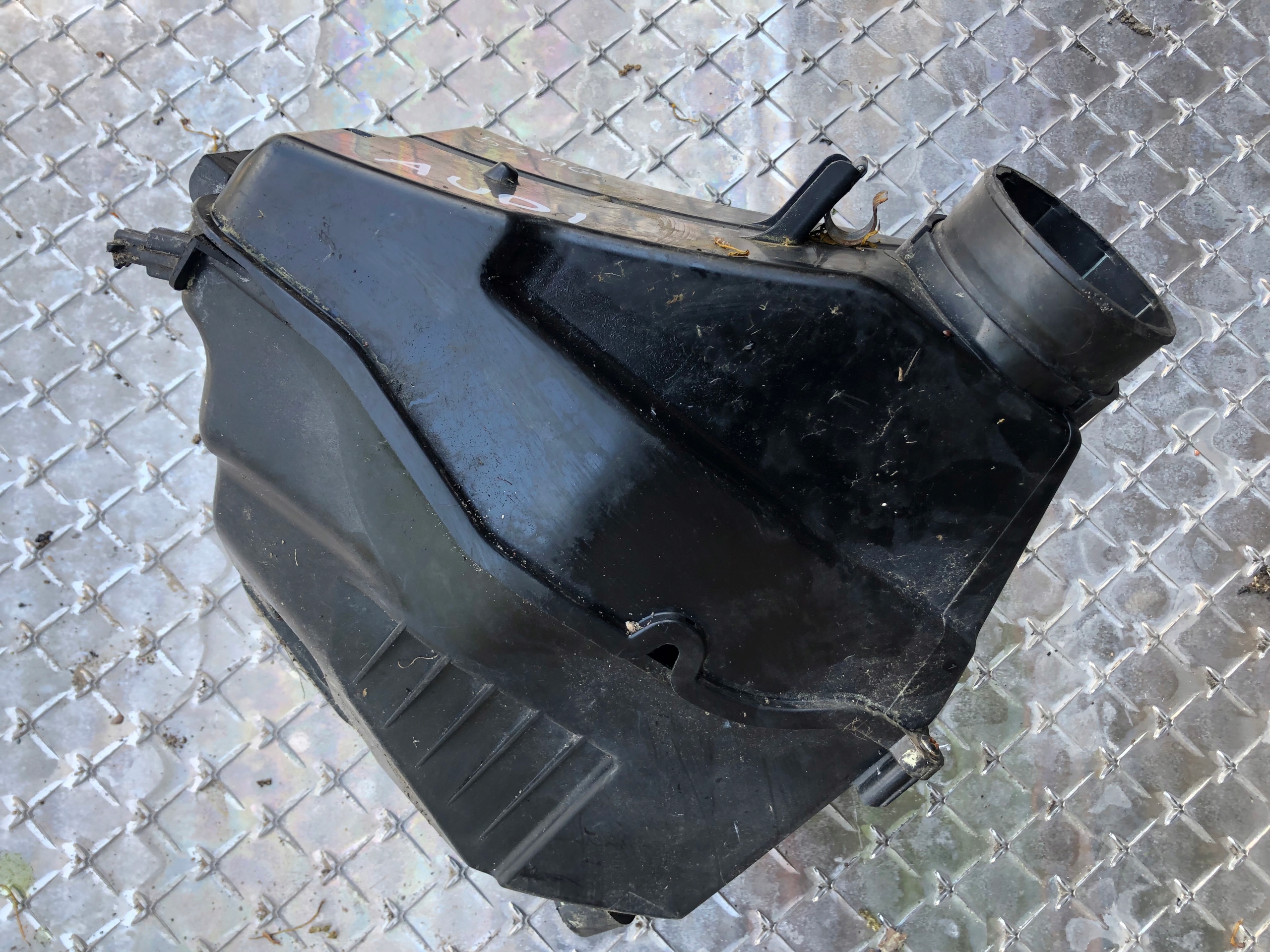 luftfiltergehäuse S6 A6 C6 5.2 V10 4F0183B