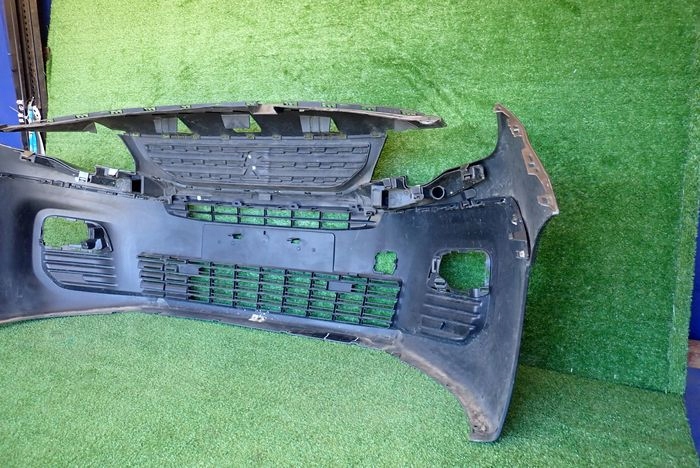PEUGEOT PARTNER IV 18- front bumper front