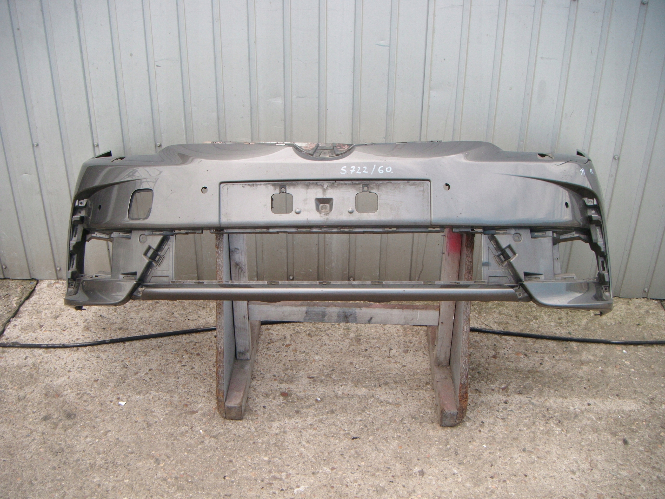 TOYOTA COROLLA E16 LIFT 16- ZDERZAK PRZÓD