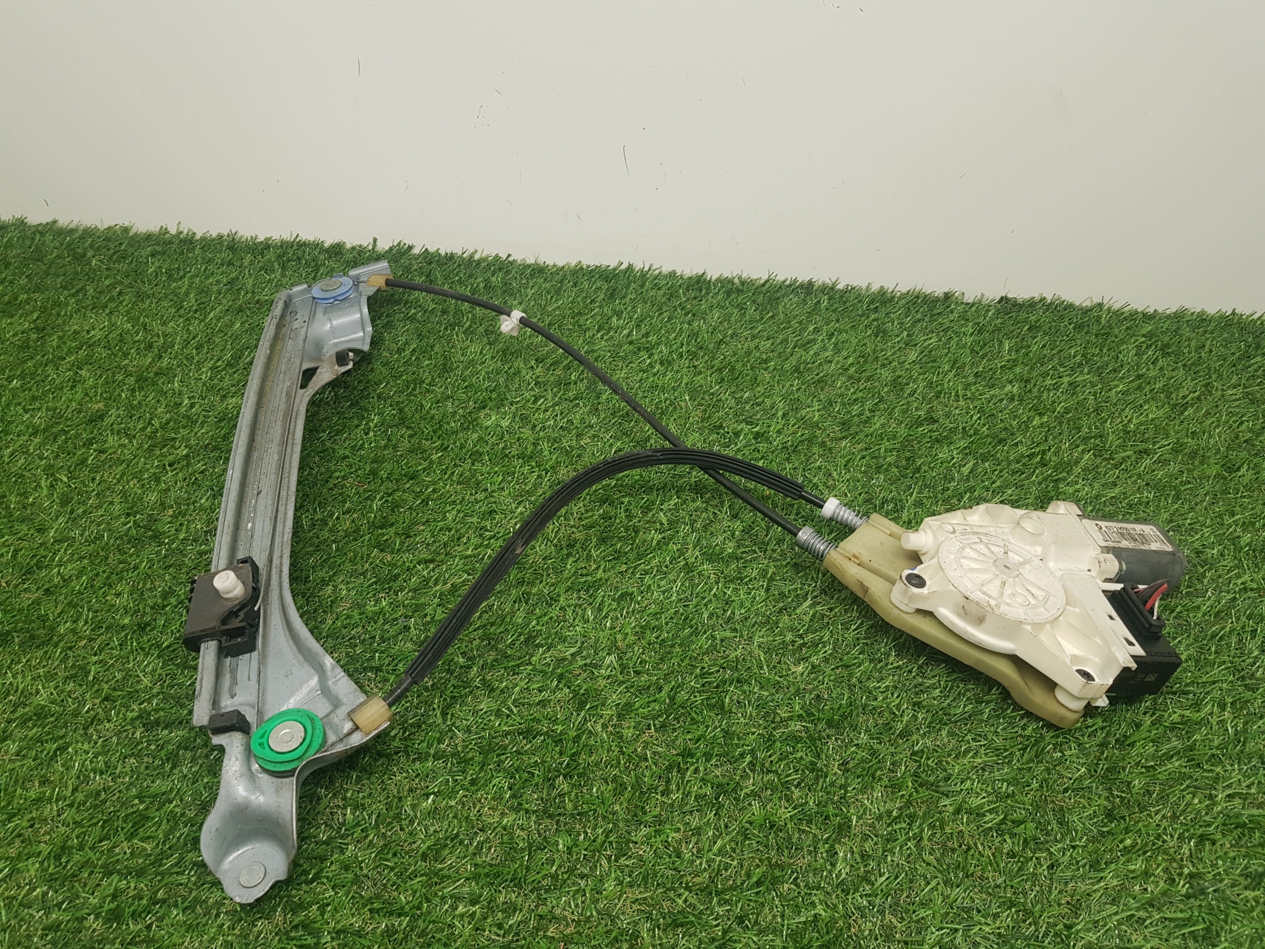 ELE mechanism windows left rear RENAULT LAGUNA 3 82701001R