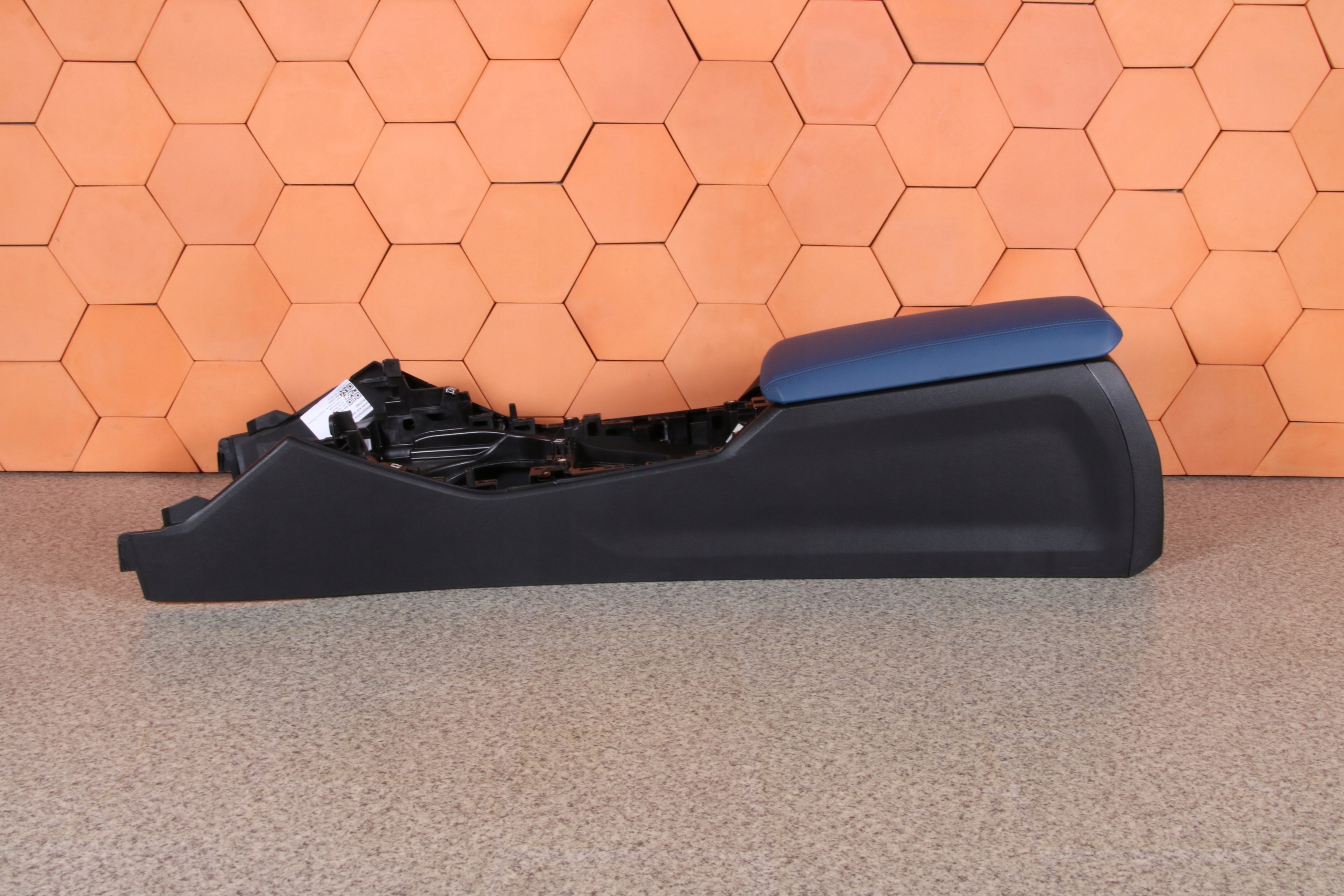 BMW G20 G21 G22 G26 TUNEL central armrest