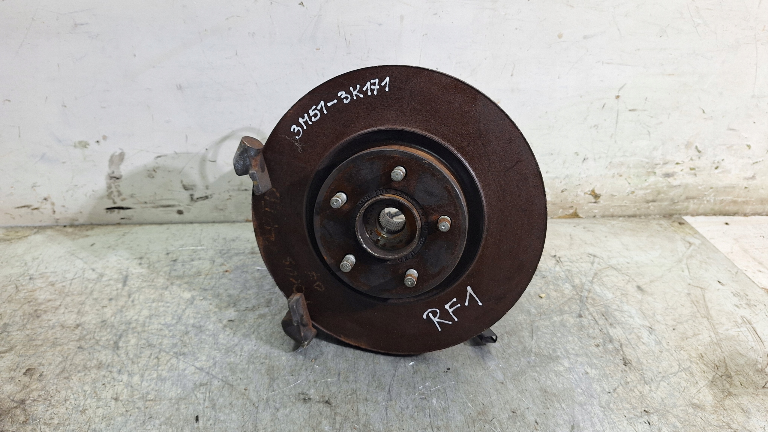 swing left front 3M51-3K171-BH FORD FOCUS MK2 C MAX MK1 VOLVO V50 S40