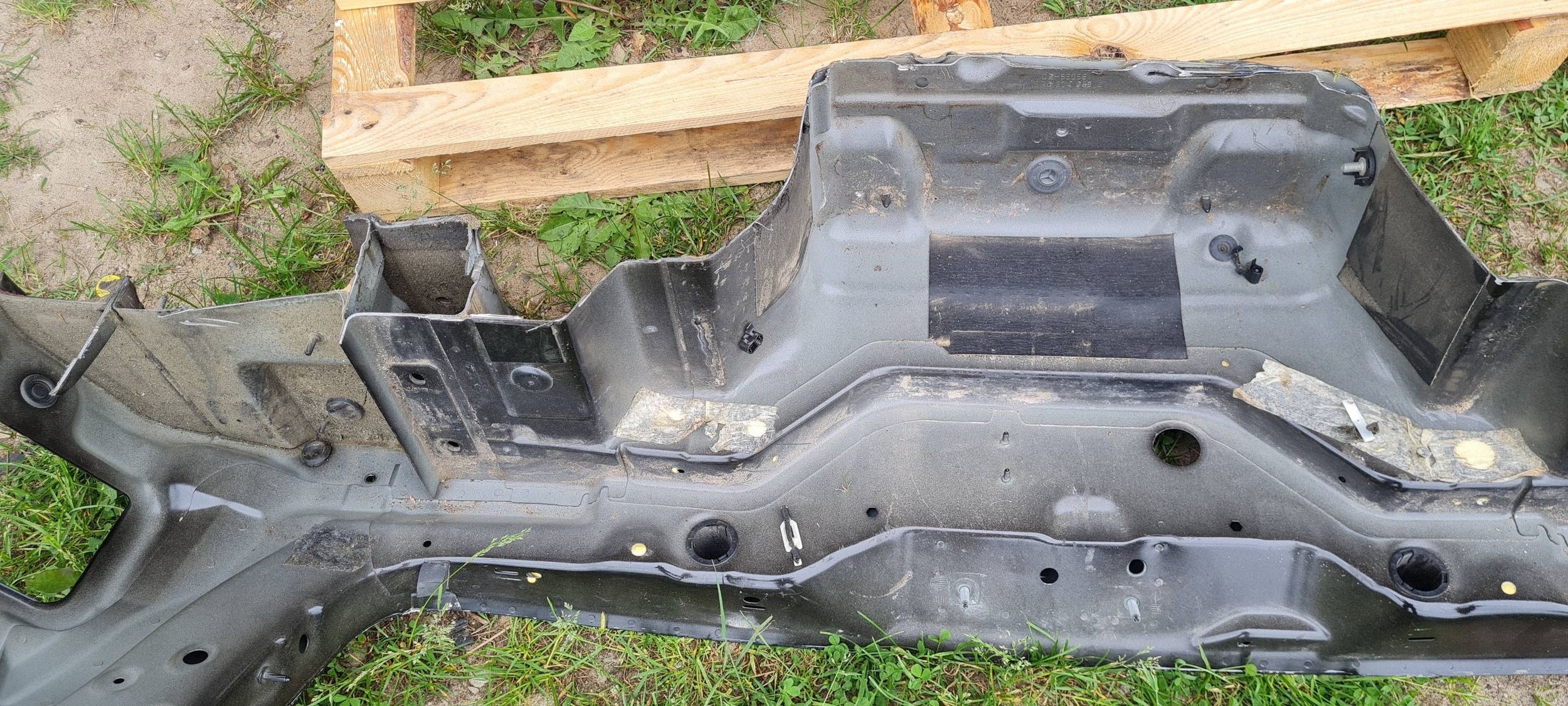 Q5 8R SQ5 LIFT rear panel rear pillar side sump quarter LY9B