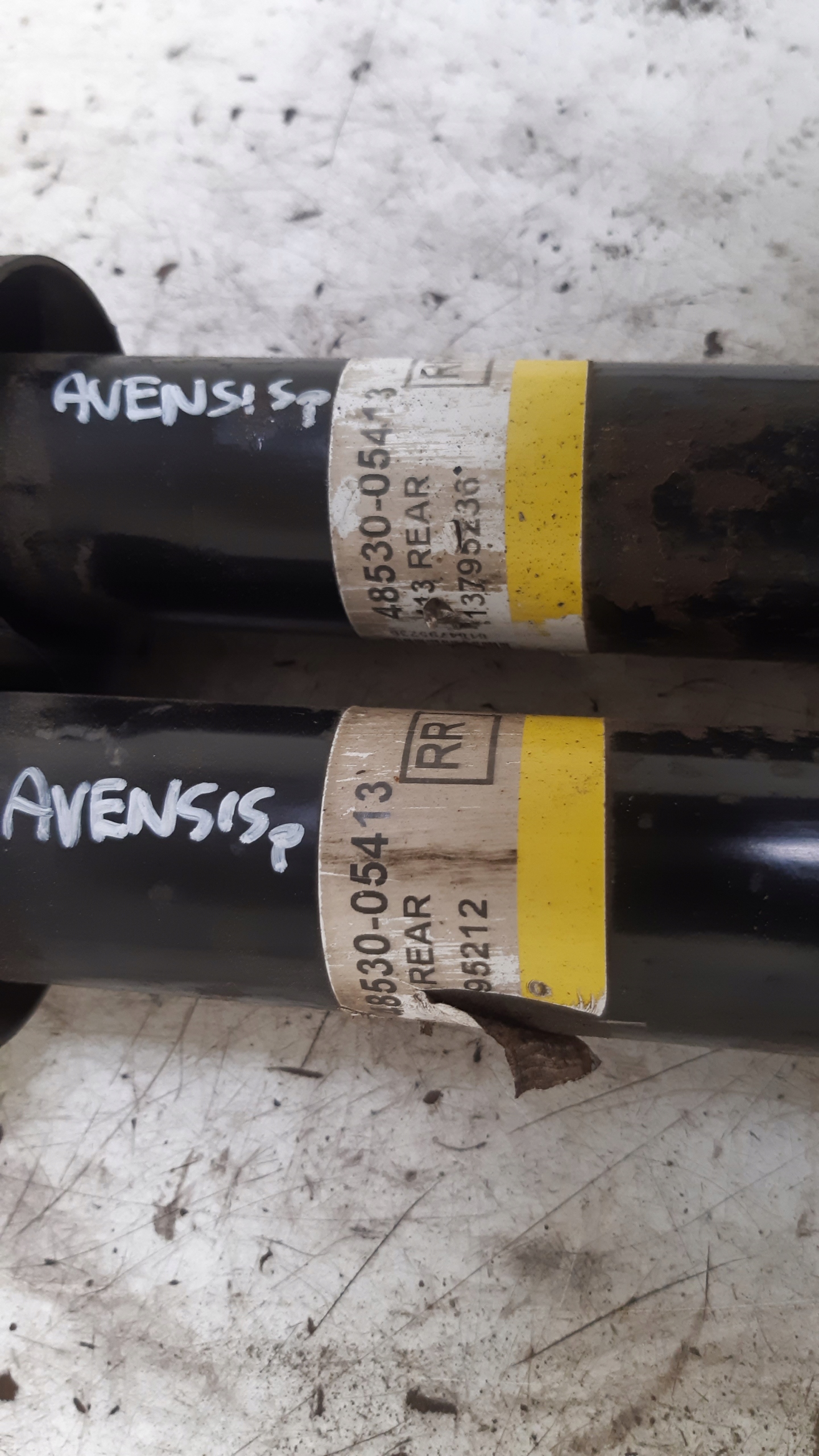 Stoßdämpfer heck para Toyota Avensis T27