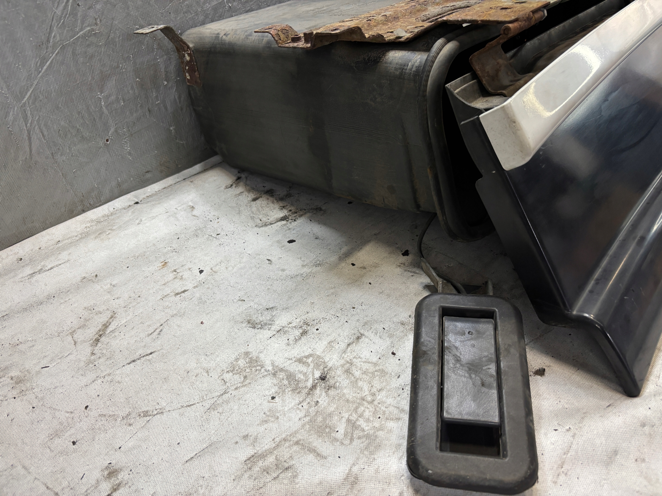 passenger compartment cabs left Iveco Stralis 504183045