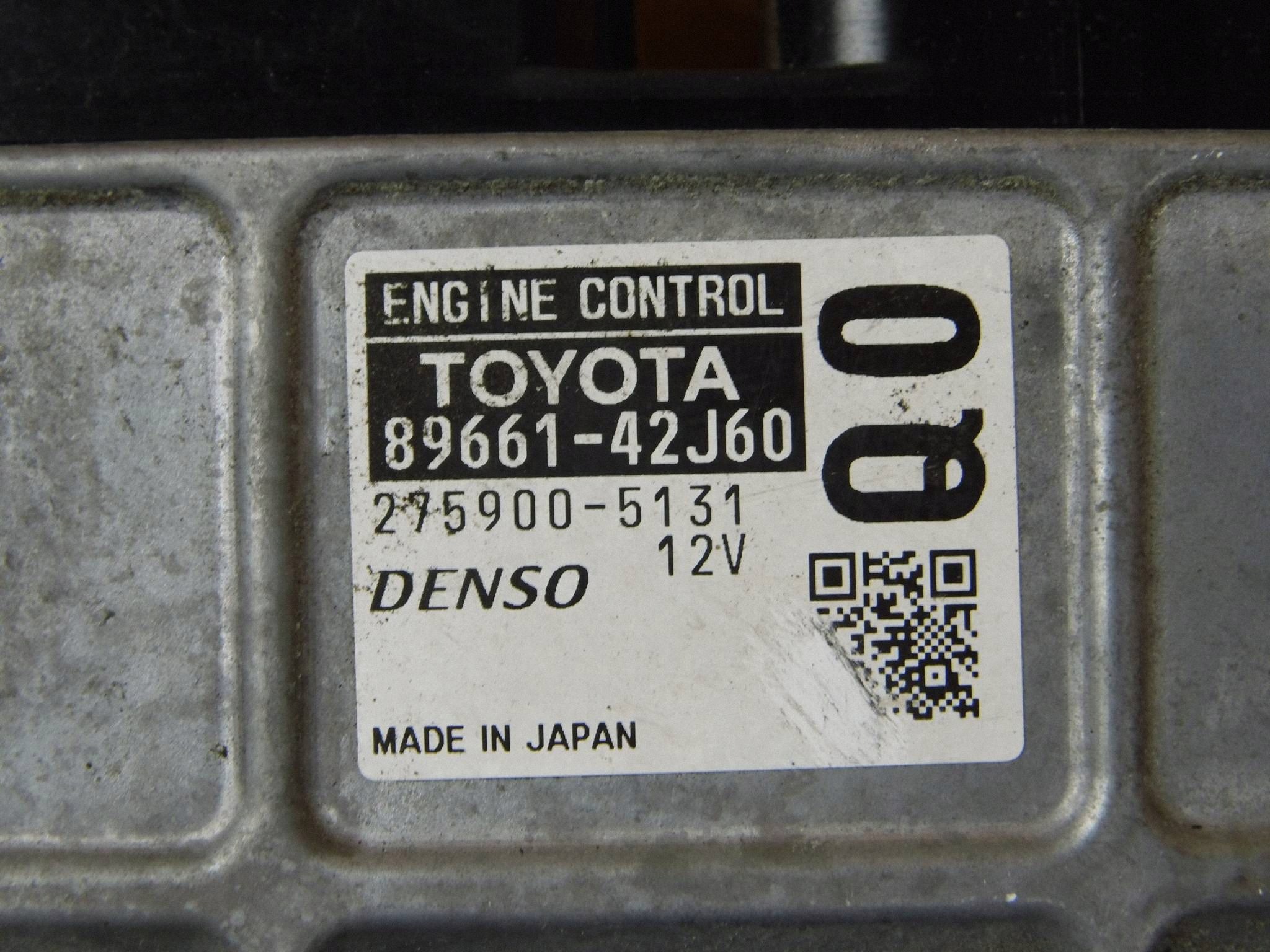 Toyota RAV4 IV 2.2 D4D module computer control unit of the engine ECU 89661-42J60