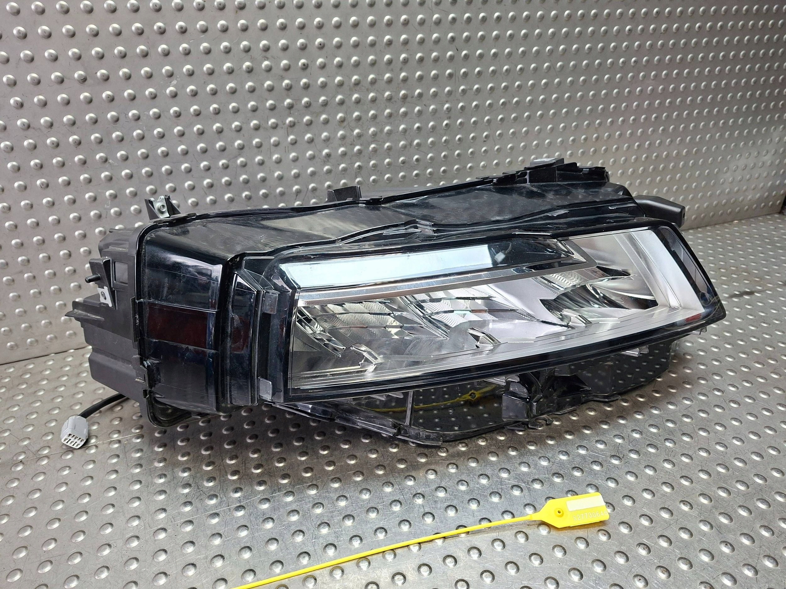 light front right FULL LED NISSAN X-TRAIL T33 21- EU 23795