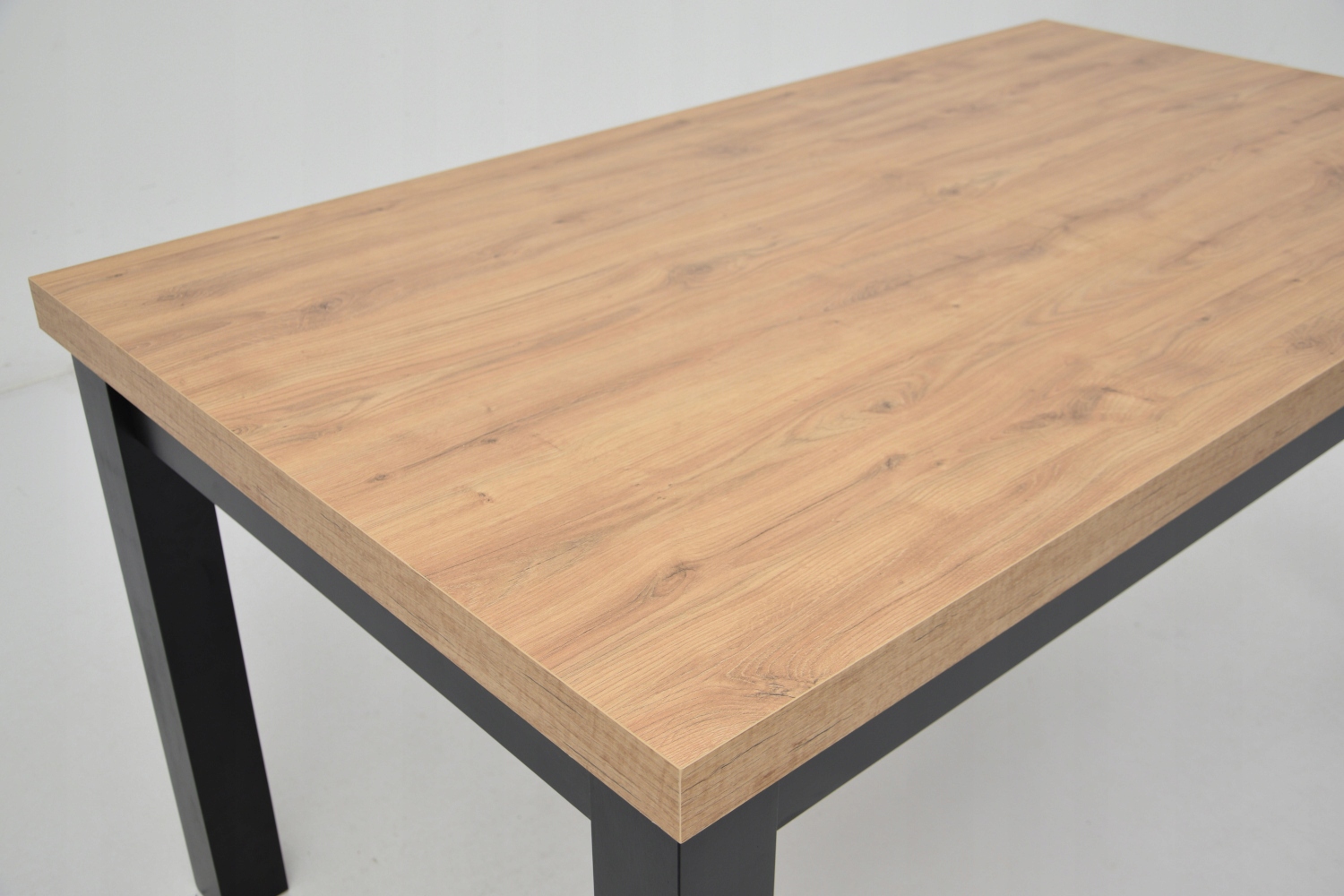 Stół 90x170/250 drewno czarny blat DĄB ODWIECZNY Marka DRE