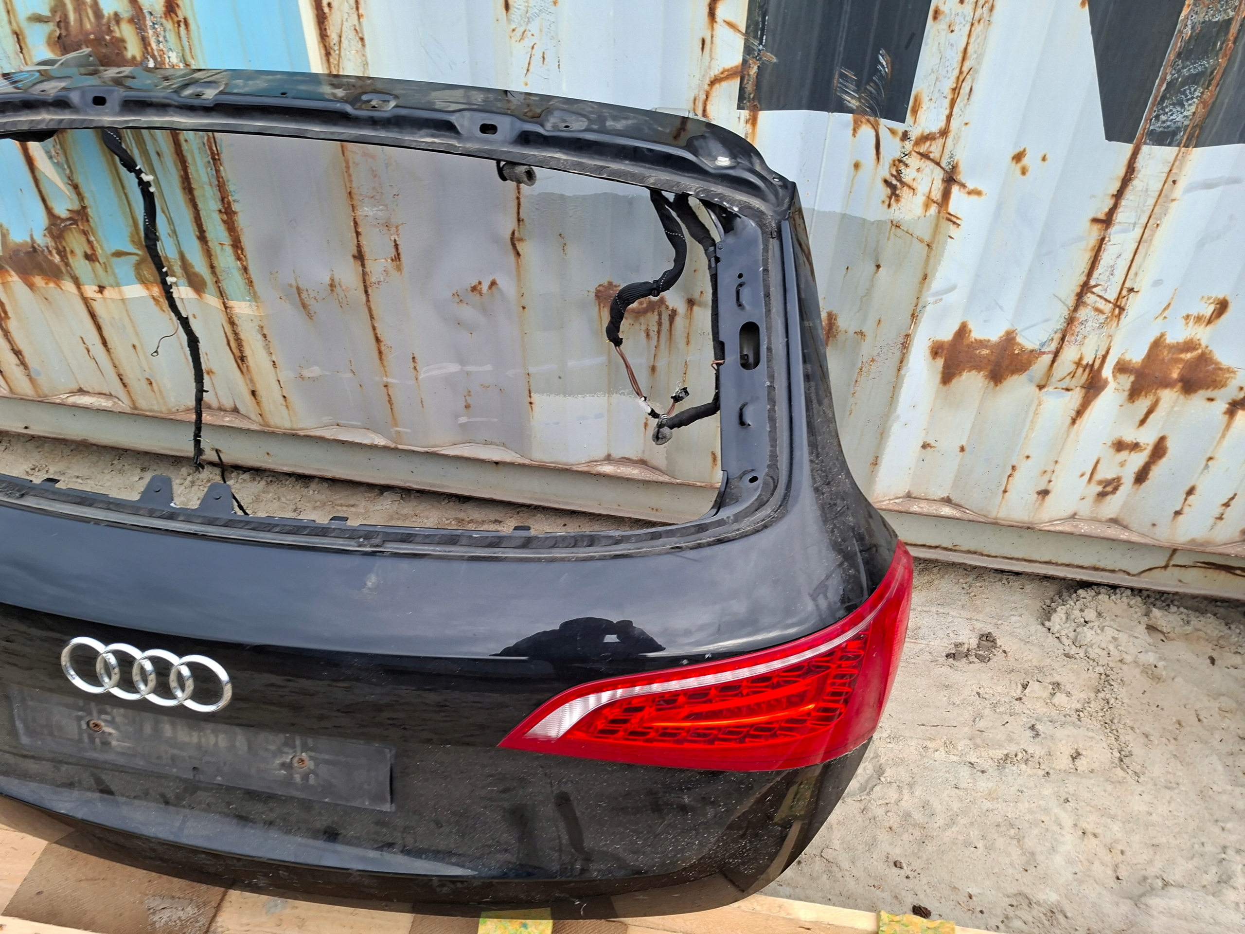 trunk door boot audi q5 8r