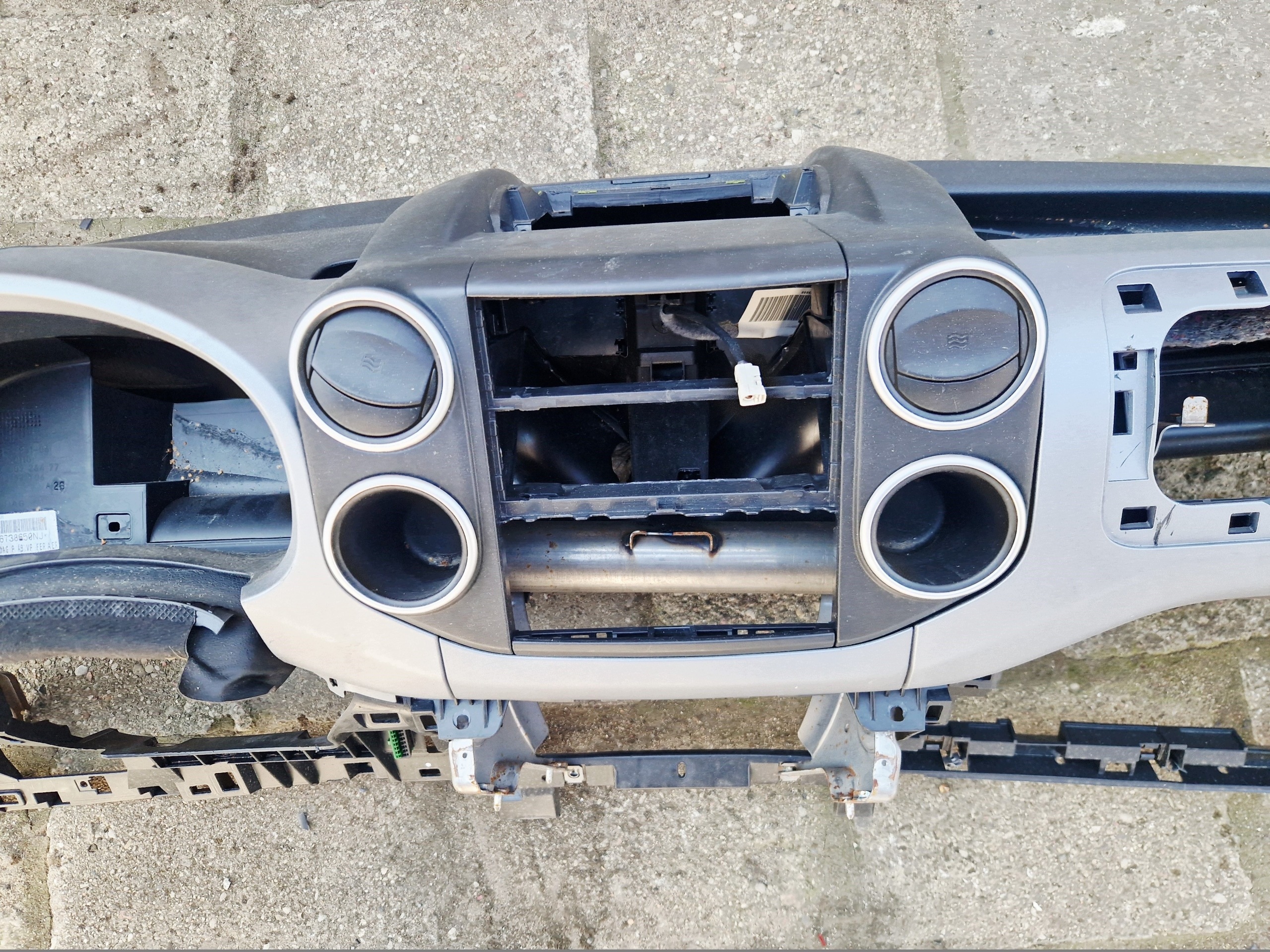 CITROEN BERLINGO 2010 ROK dashboard console cockpit
