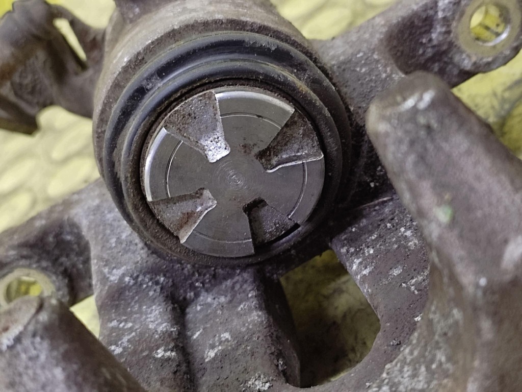RENAULT MODUS bremssattel bremse sattel brems- rechts heck