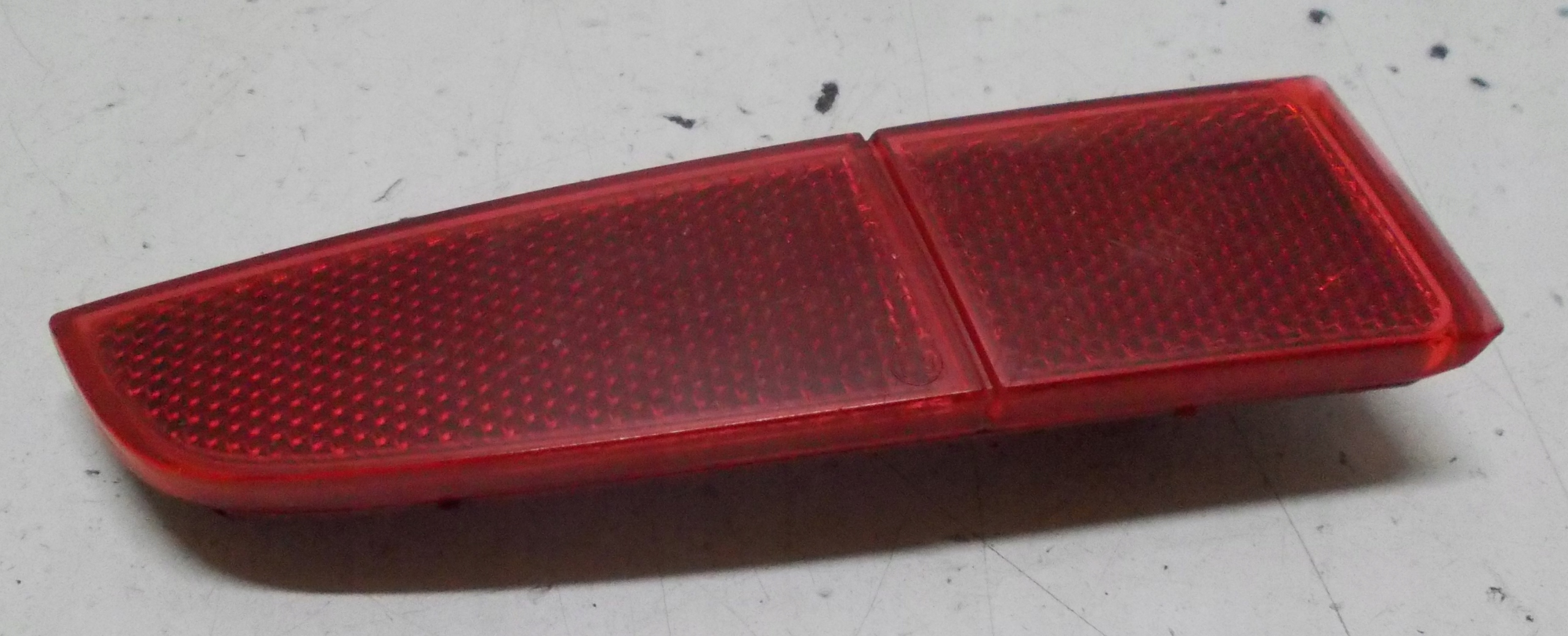 LANCIA YPSILON II ODBLASK der Stoßstange links heck 51791661