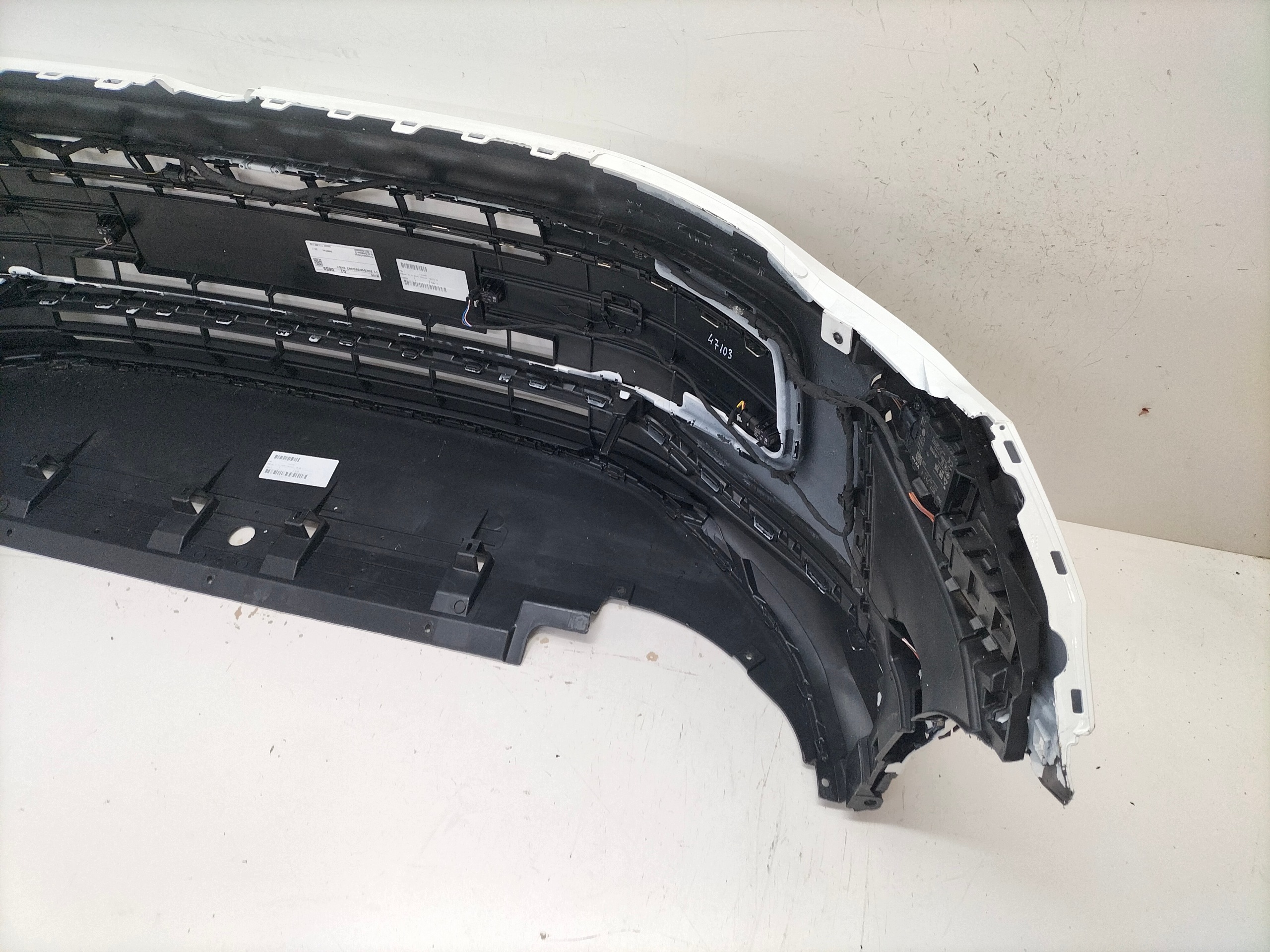 front bumper front VW TIGUAN III 571 24