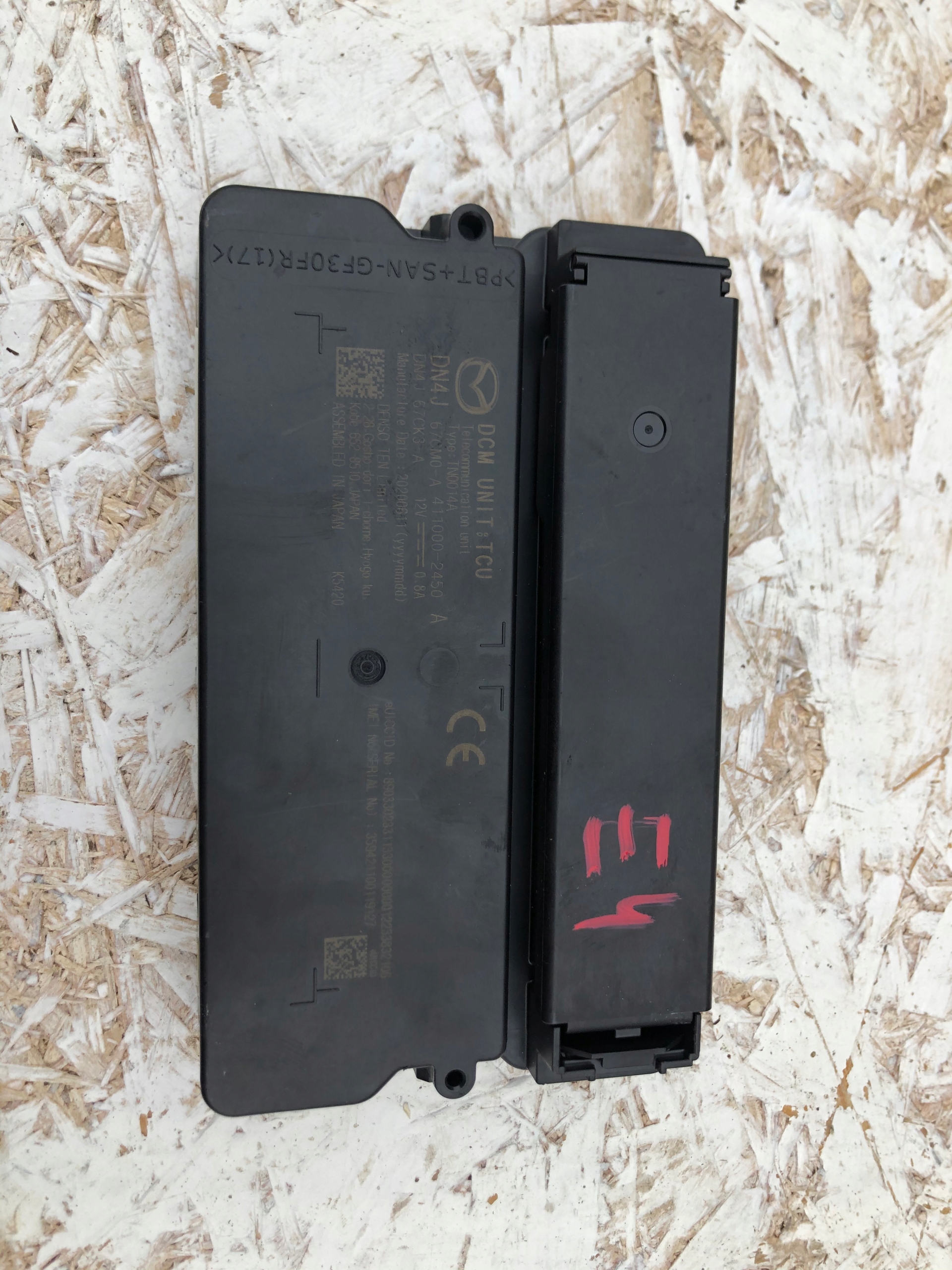 STEROWNIK KOMPUTER JEDNOSTKA MAZDA mx30 dn4j