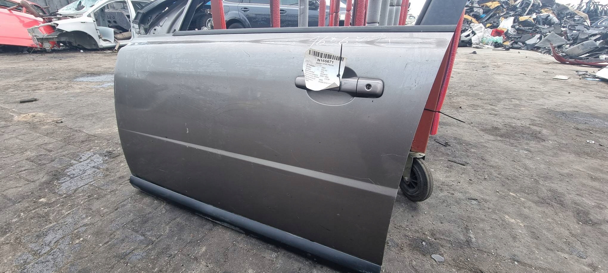 door left front 47200 OYSTER GREY PEARL VOLVO V70