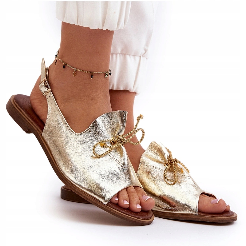 Kožené Sandály Na Plochém Podpatku Zazoo 2898 Zlaté 40