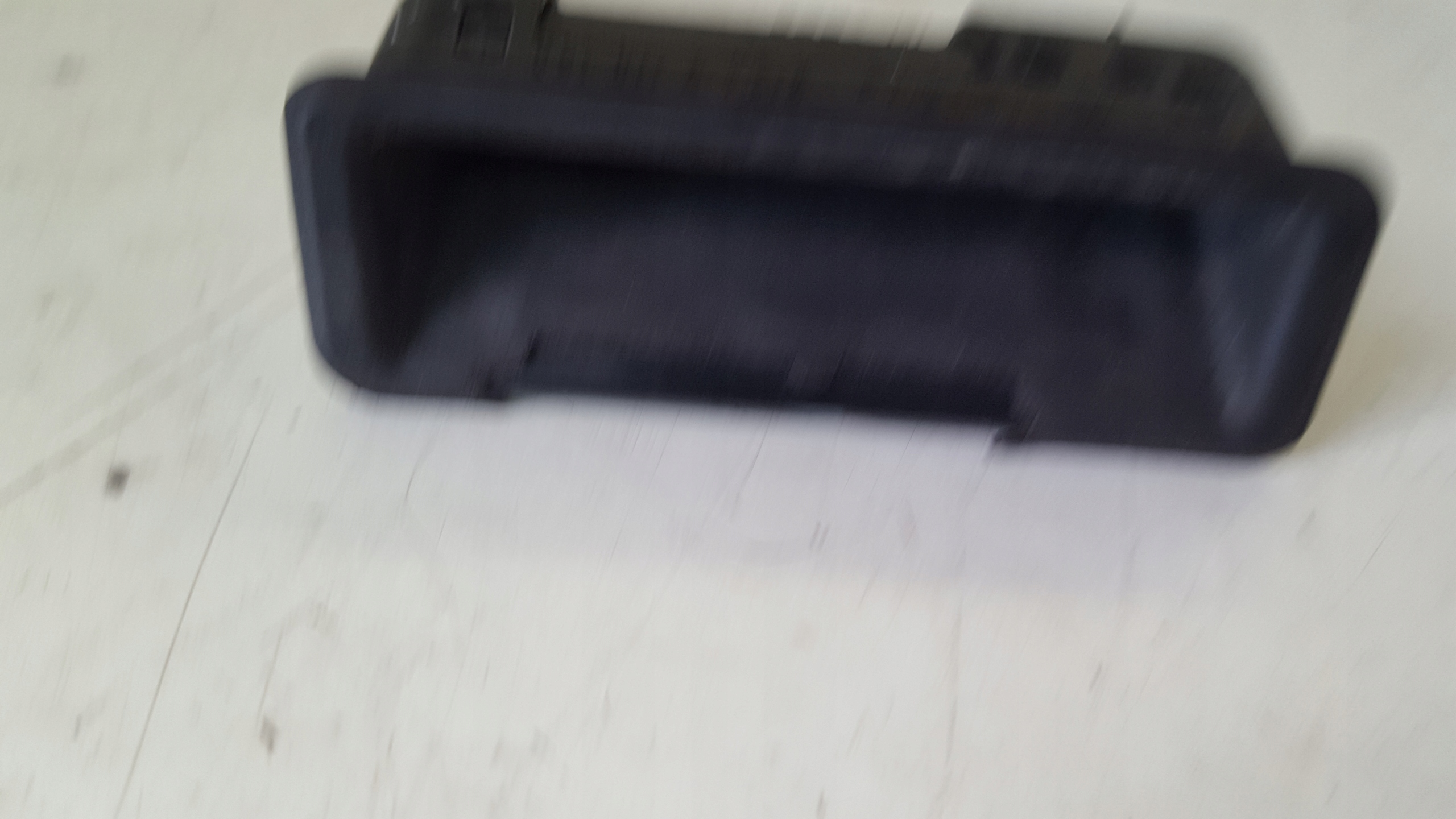 Mikrostyk bonnet 7118158 BMW E91
