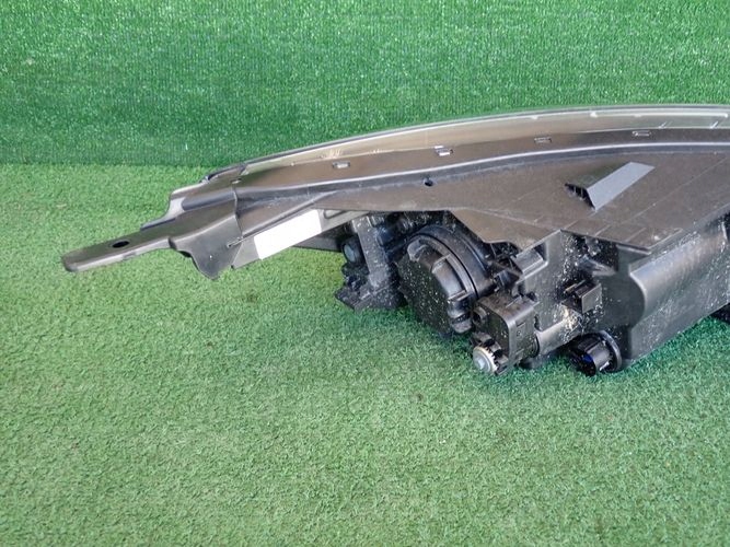 KIA RIO IV 16- reflektor left light left
