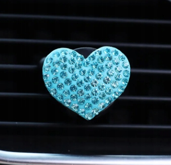 Zapach do samochodu ozdoba serce czerwone 1szt Producent bez marki