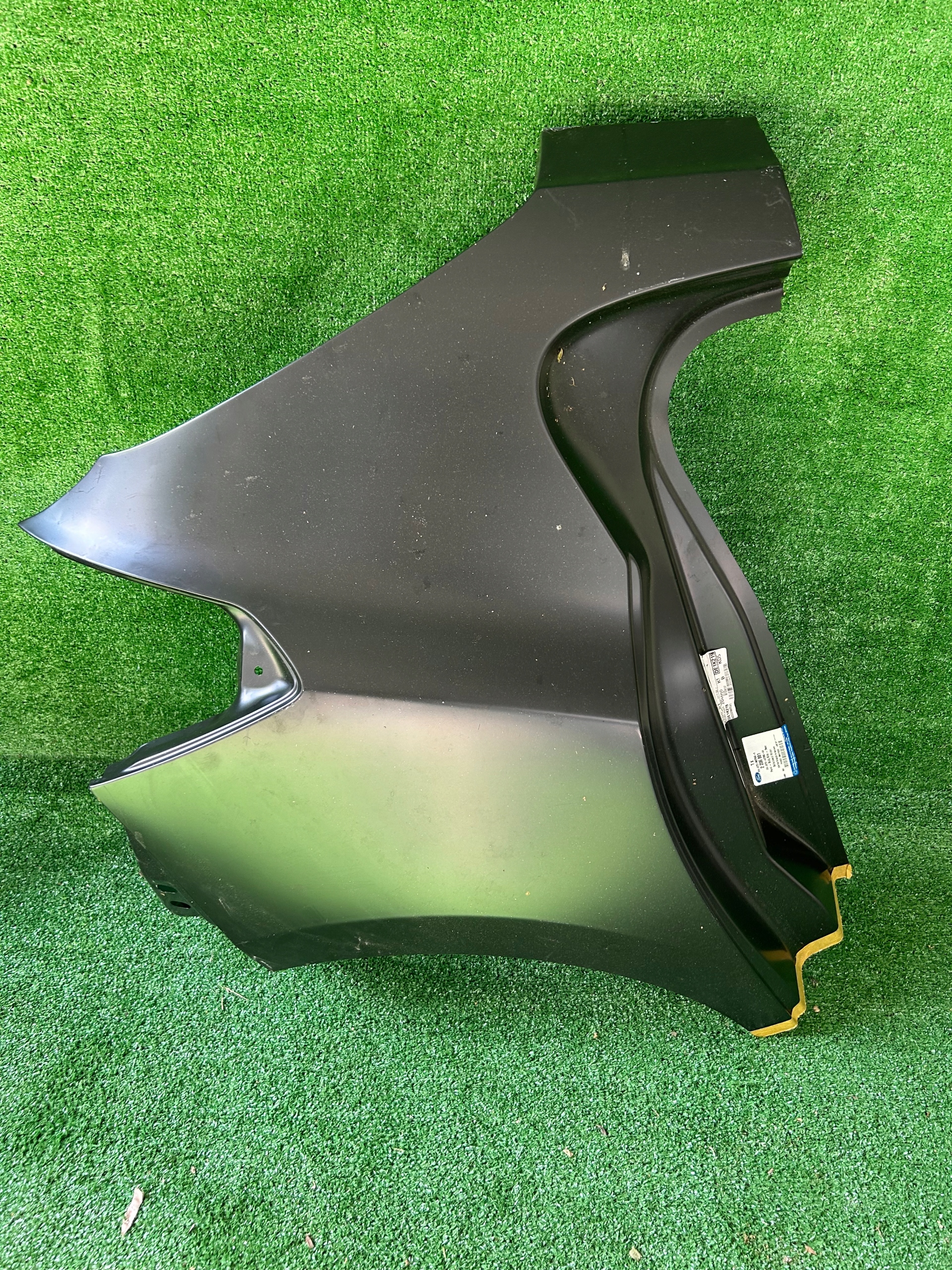 Ford Focus MKIV mk 4 fender rear part right side OE