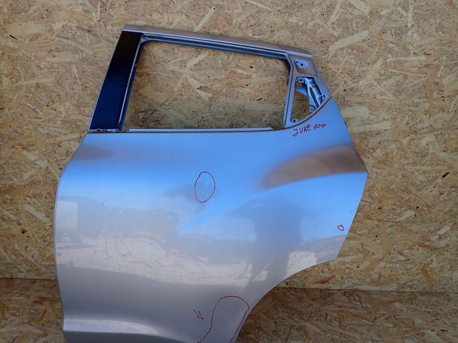 NISSAN JUKE 10- door left rear. rear part