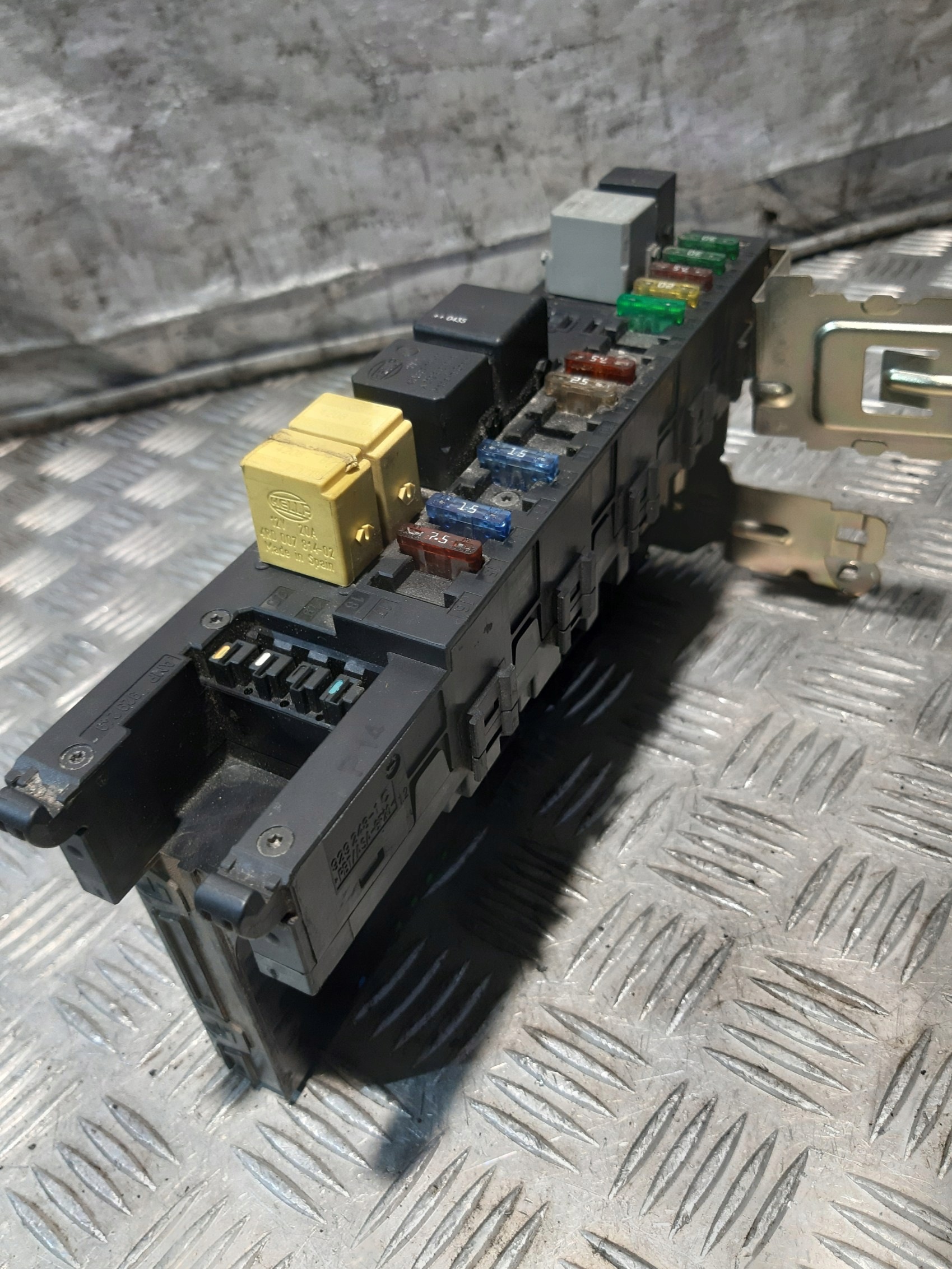 module control unit KOMFORTU BSM MERCEDES W203 2035453101