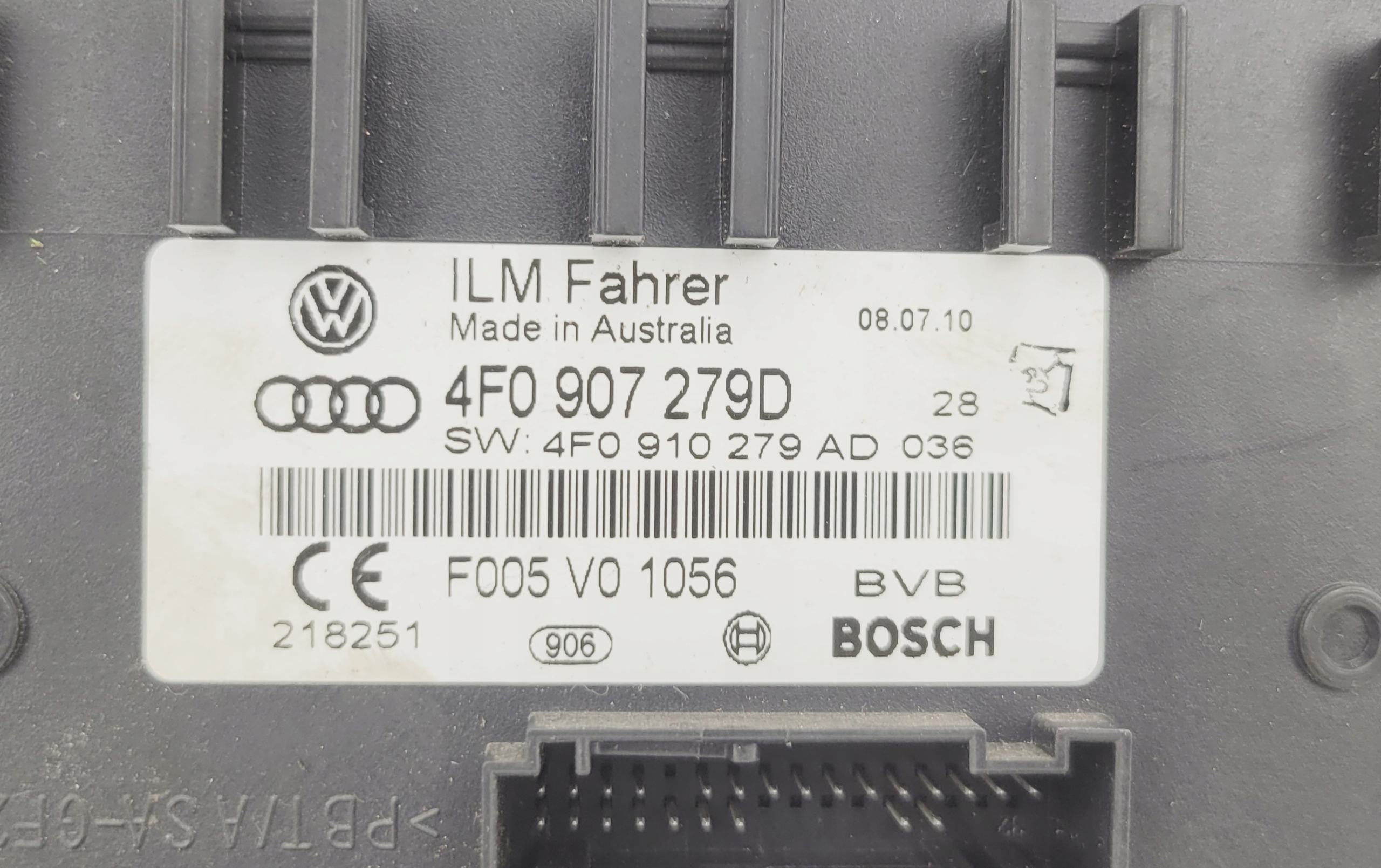 AUDI A6 C6 LIFT Q7 module LED feux unité de commande électronique uce 4F0910279AD