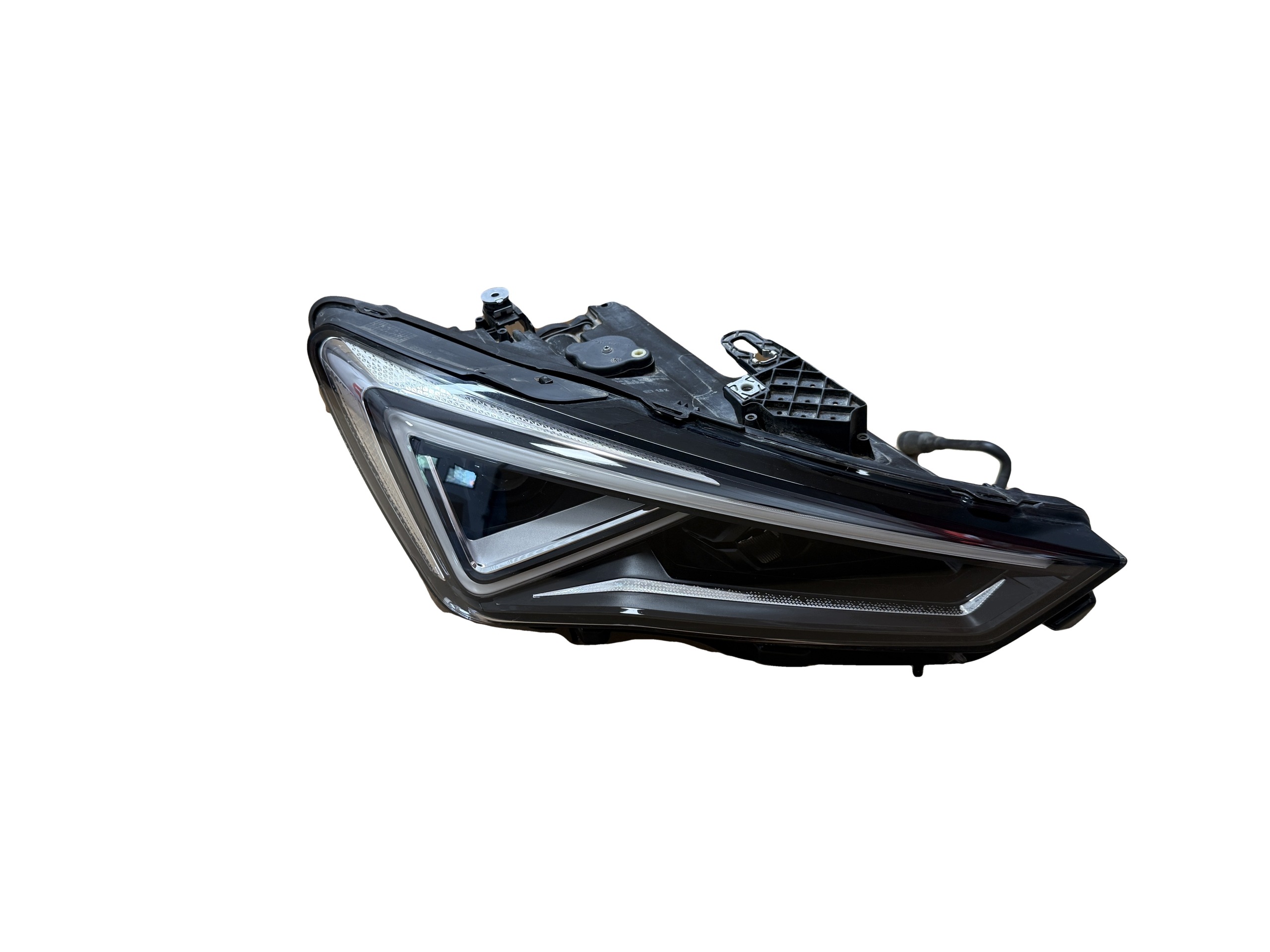 SEAT LEON IV 5FB LIFT lights MATRIX 5FB941035