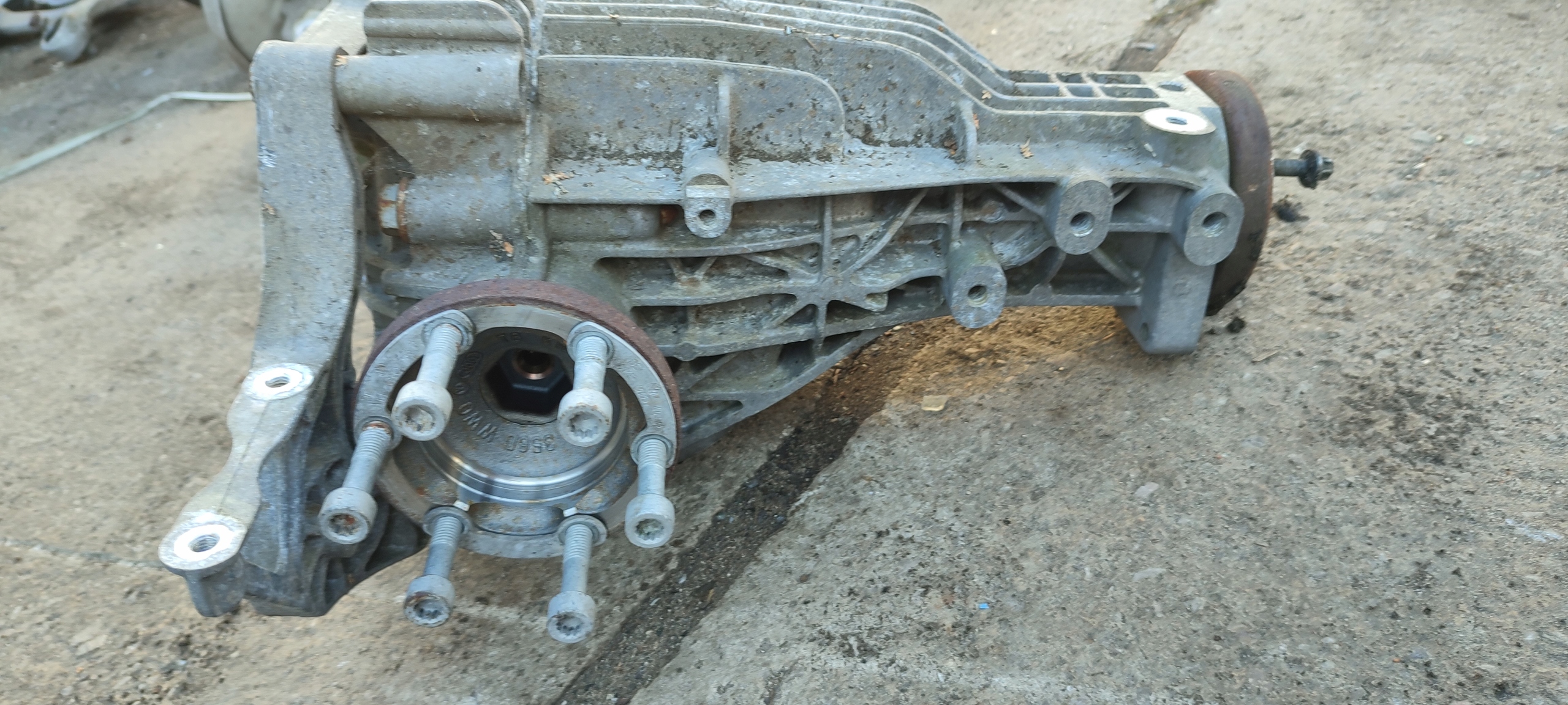 differential rear diff AUDI Q5 8R 2.0 TDI 0AR525033B