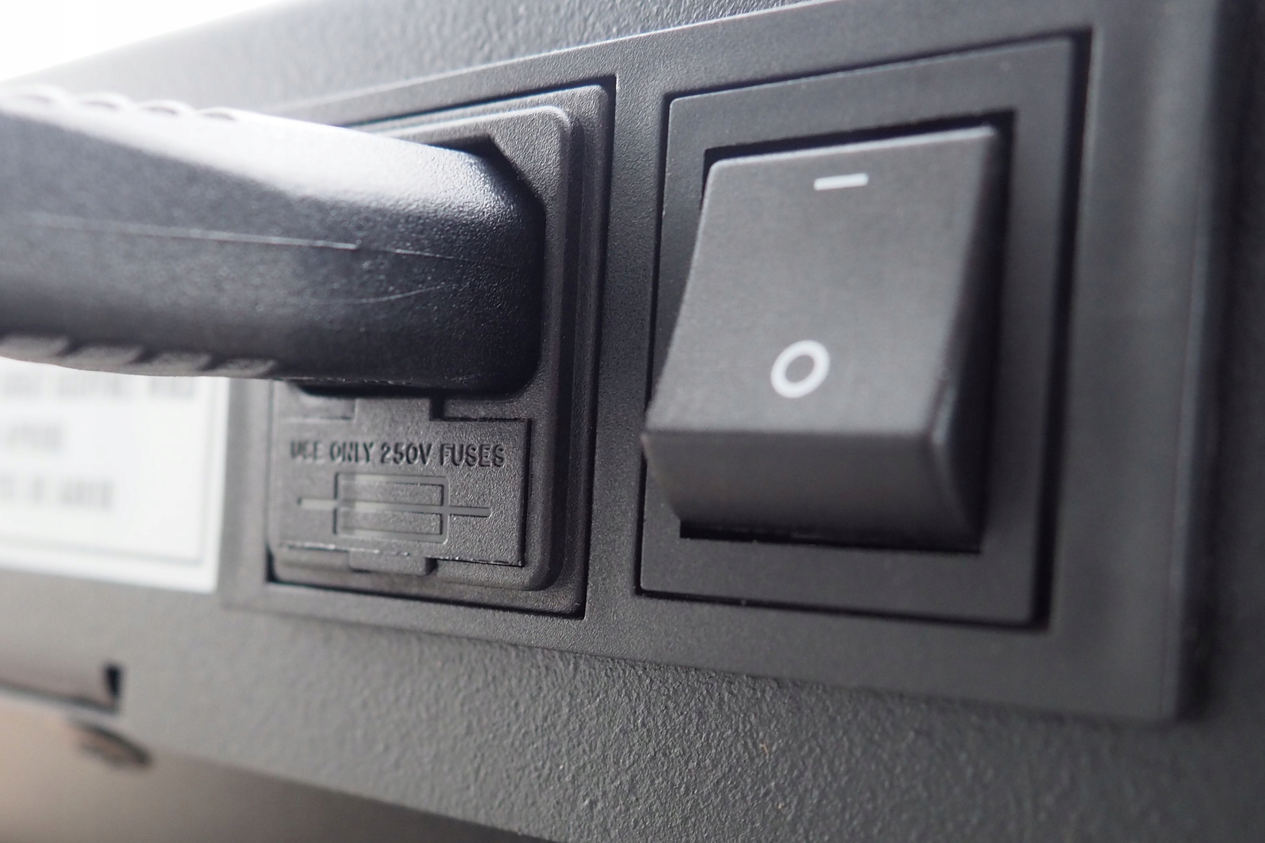 Stacja klimatyzacji ECOTECHNICS ECK VA 500 1234yf Tank Capacity 12 kg