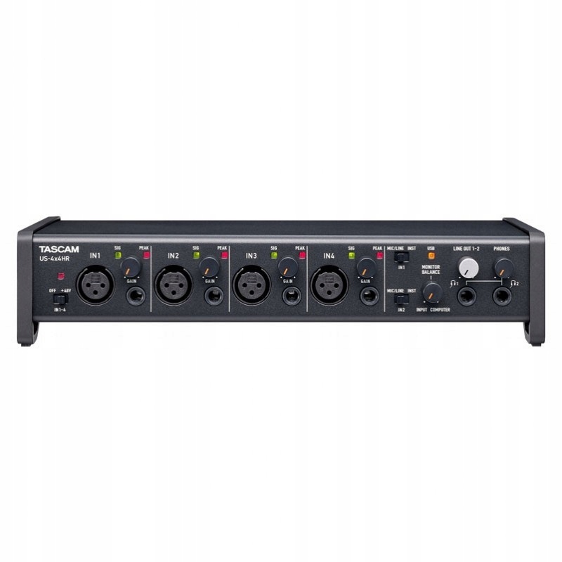 Tascam US-4x4HR – Usb audio rozhraní 4x4 s Cubase Le a SampleTank