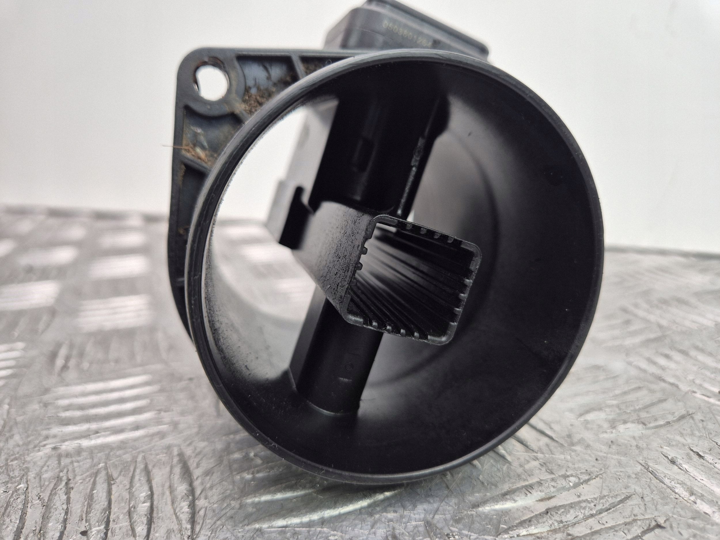 Mercedes C200 CDI W204 2.2 flow meter 651.913 A6510900048