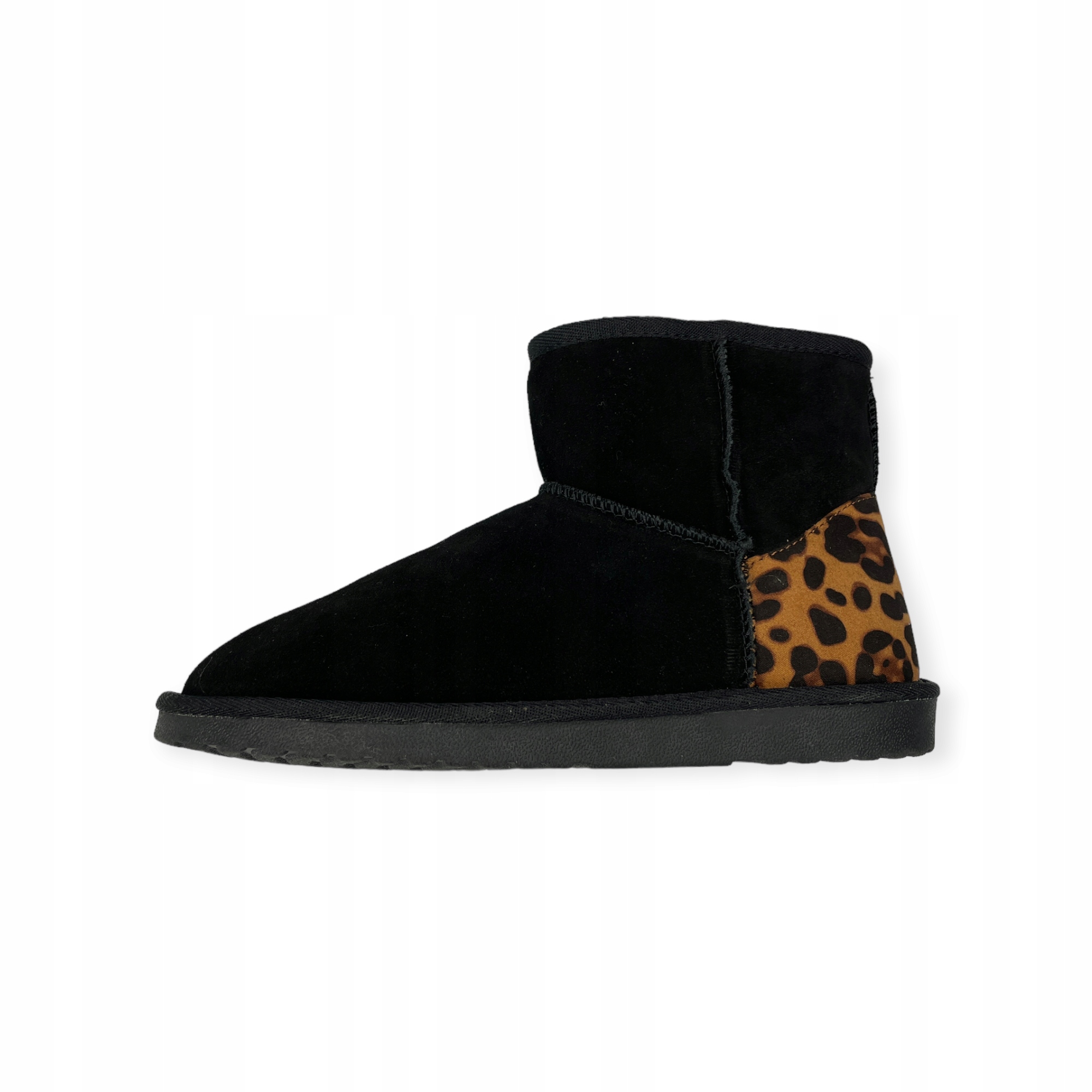 Zateplené černé nízké dámské kotníkové boty Serra 40