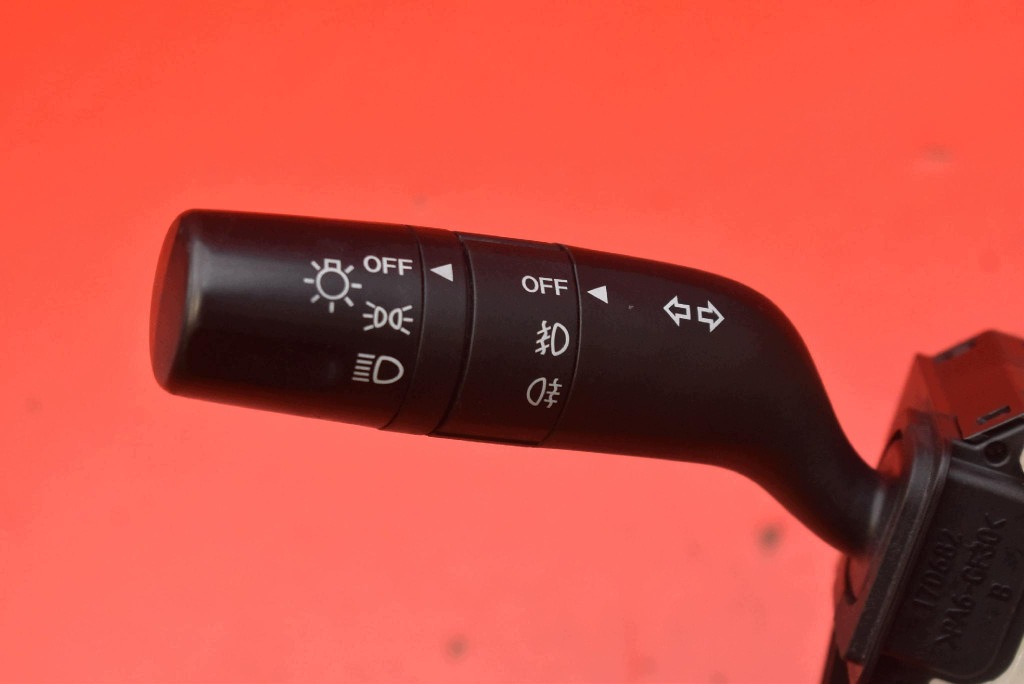 commande levier commodo sous volant PAJAK 17G552 MAZDA 3 II BL HB LIFT 09-13