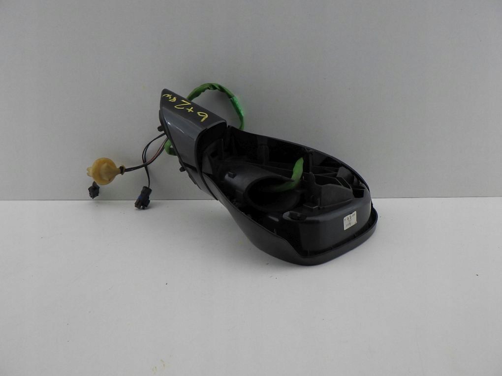 PEUGEOT 308 T7 07- 6+2 8 PIN mirror right