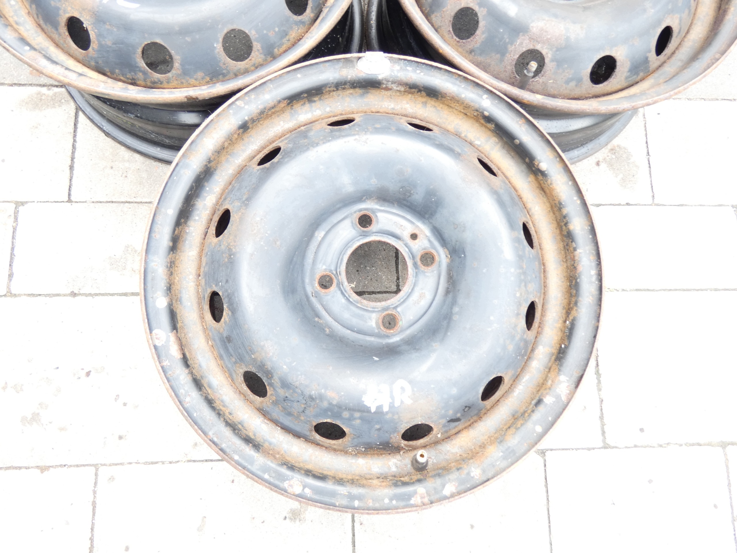 CERCHIO STALOWA DACIA RENAULT 6.0" x 15" 4x100 ET 30