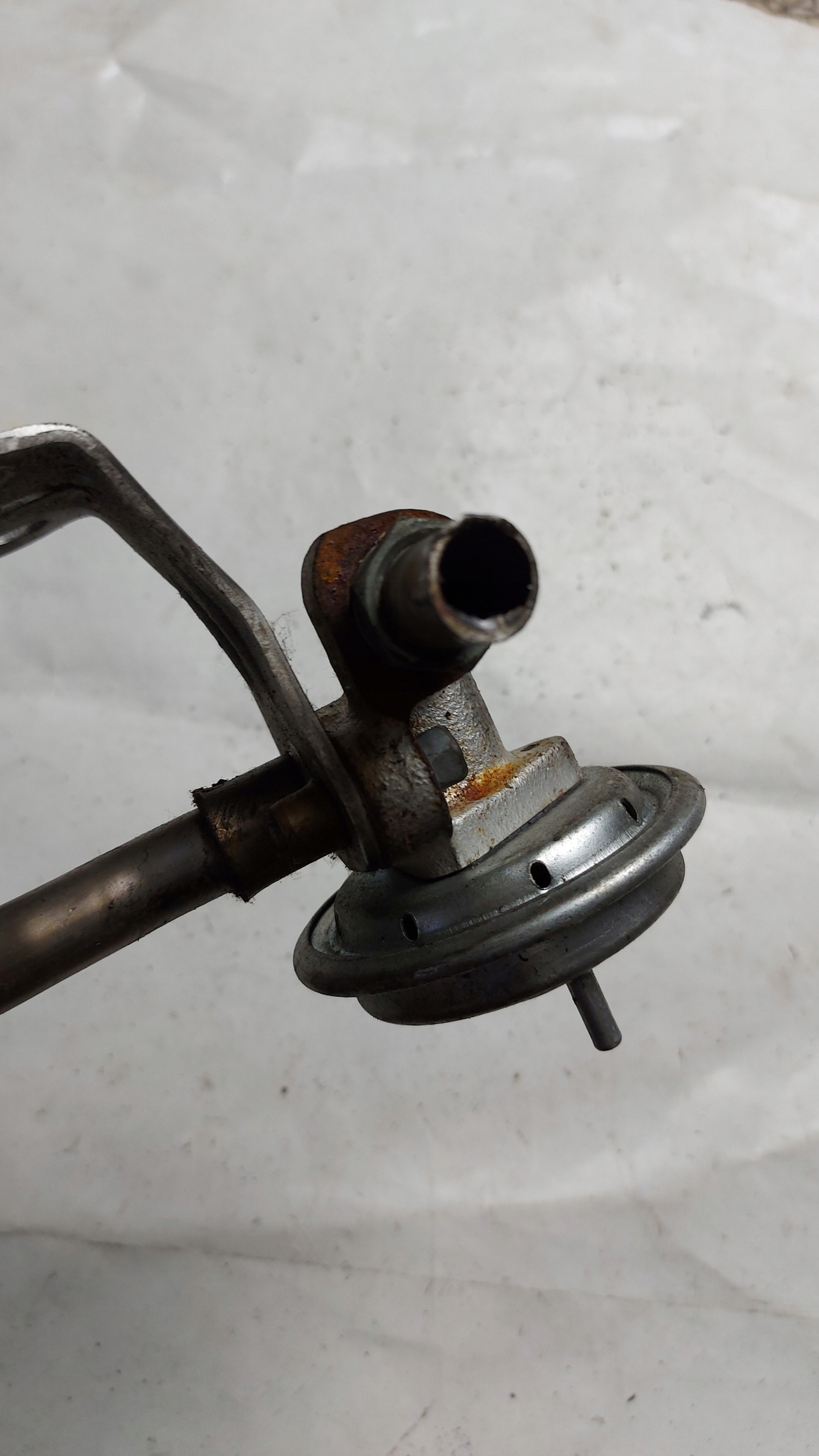 egr ventil cijevčica prijenos FORD GALAXY MK1 2.0 16V OE